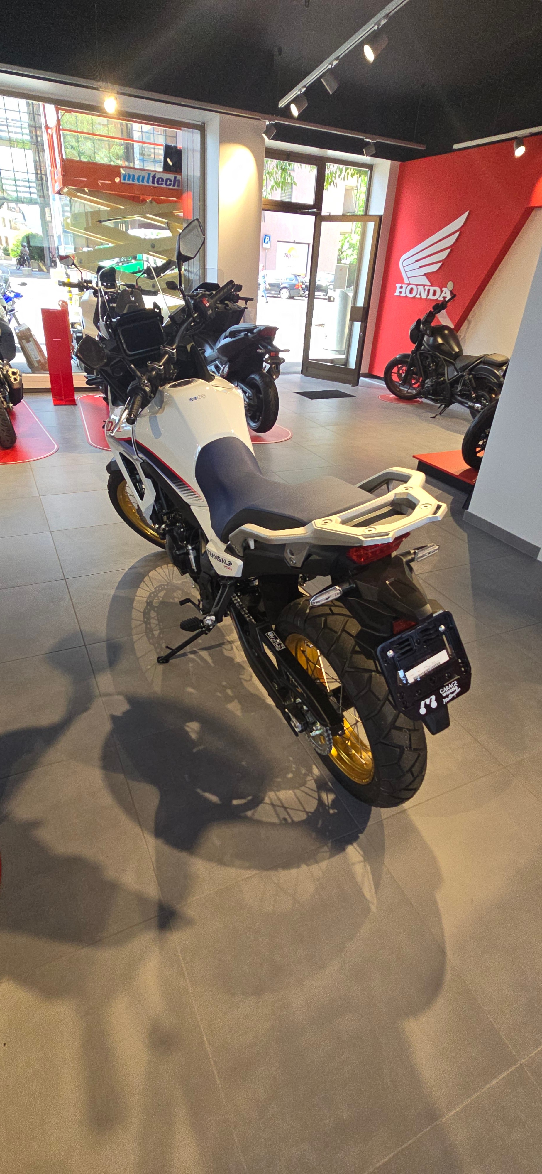 HONDA XL 750 Transalp E-Clutch-image-6