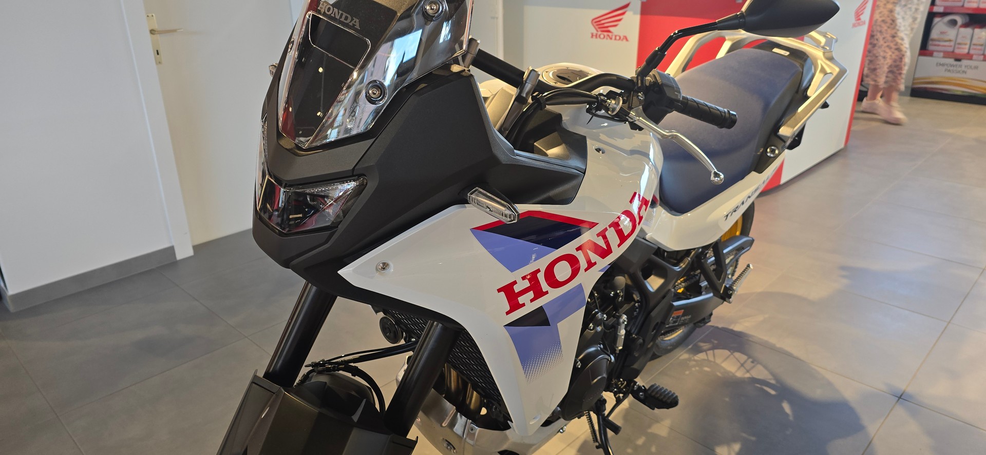 HONDA XL 750 Transalp E-Clutch-image-2