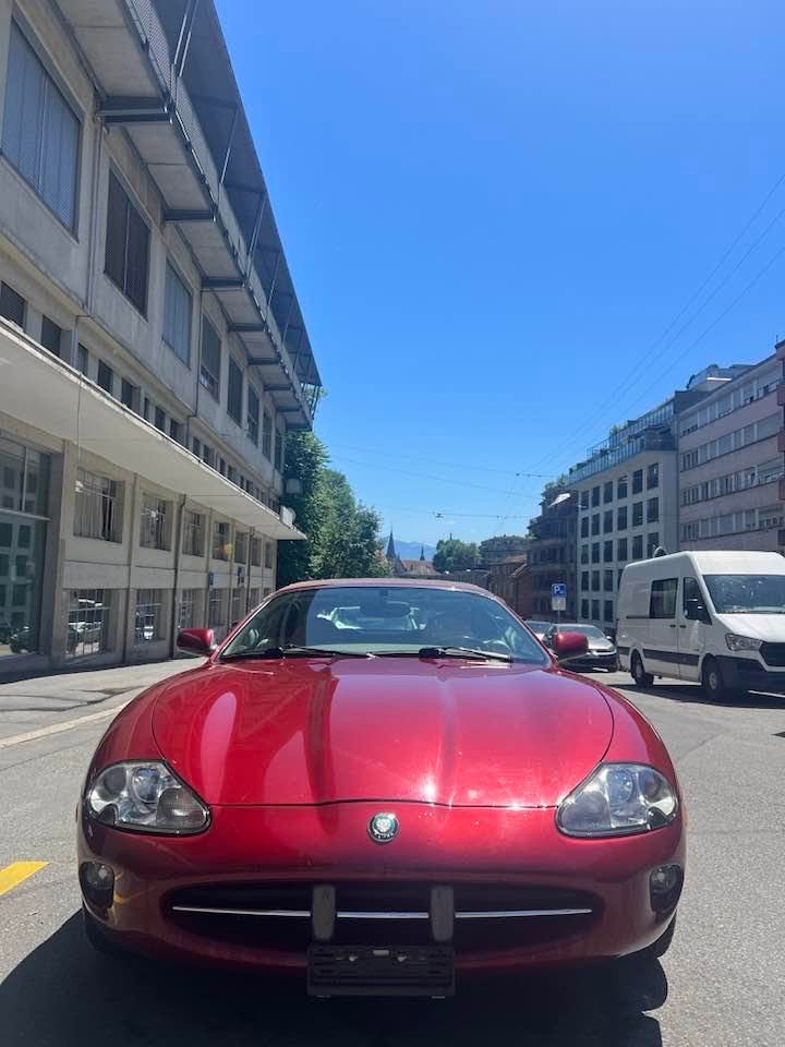 JAGUAR XK8 Convertible