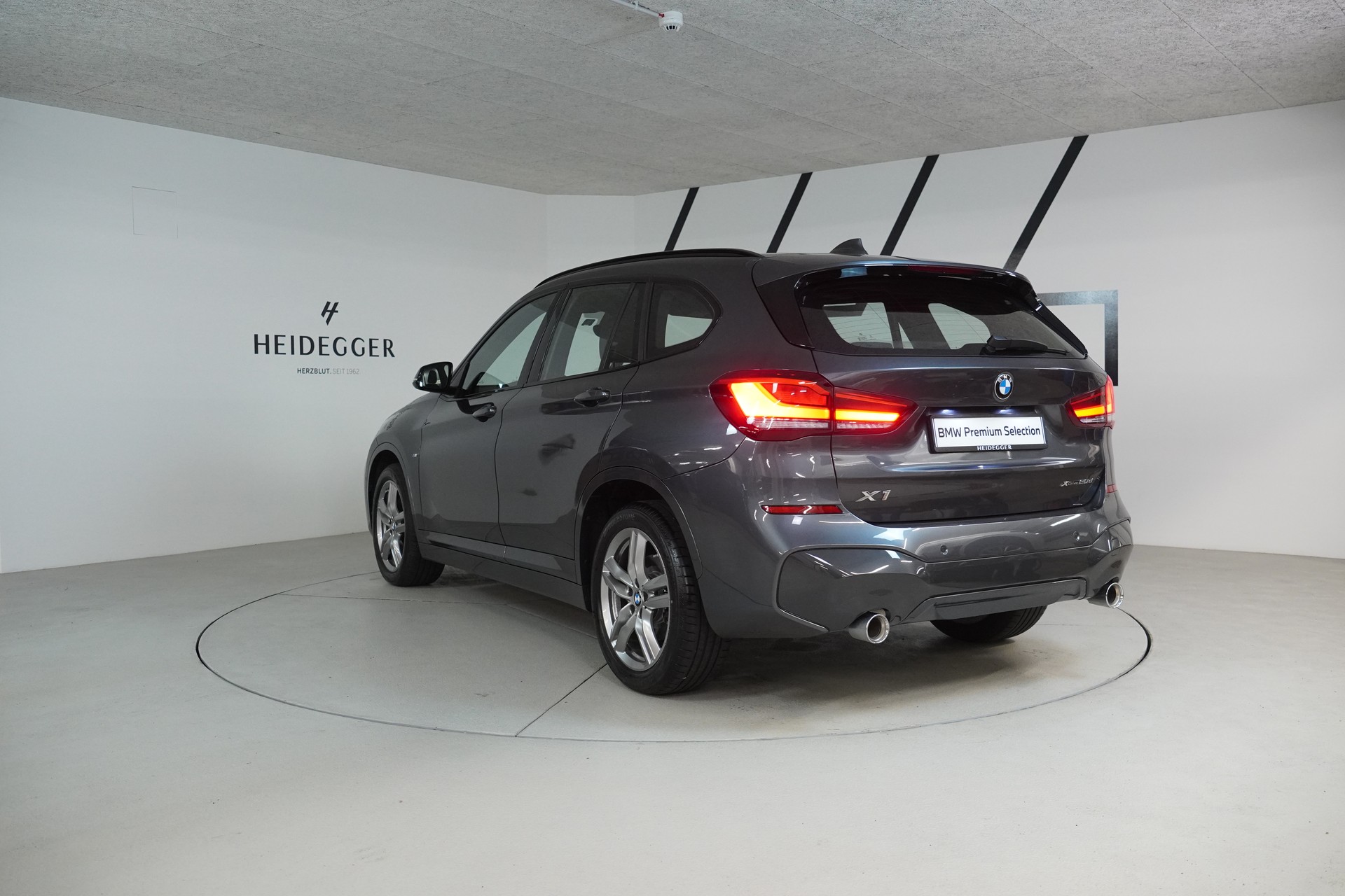 BMW X1 xDrive 20d M Sport Steptronic-image-4