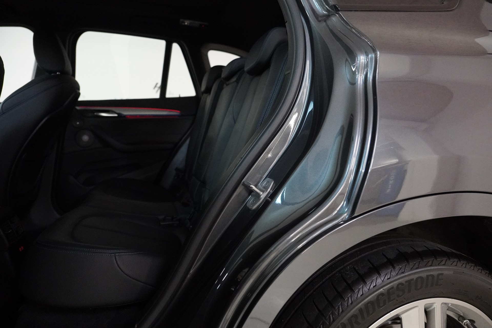 BMW X1 xDrive 20d M Sport Steptronic-image-12