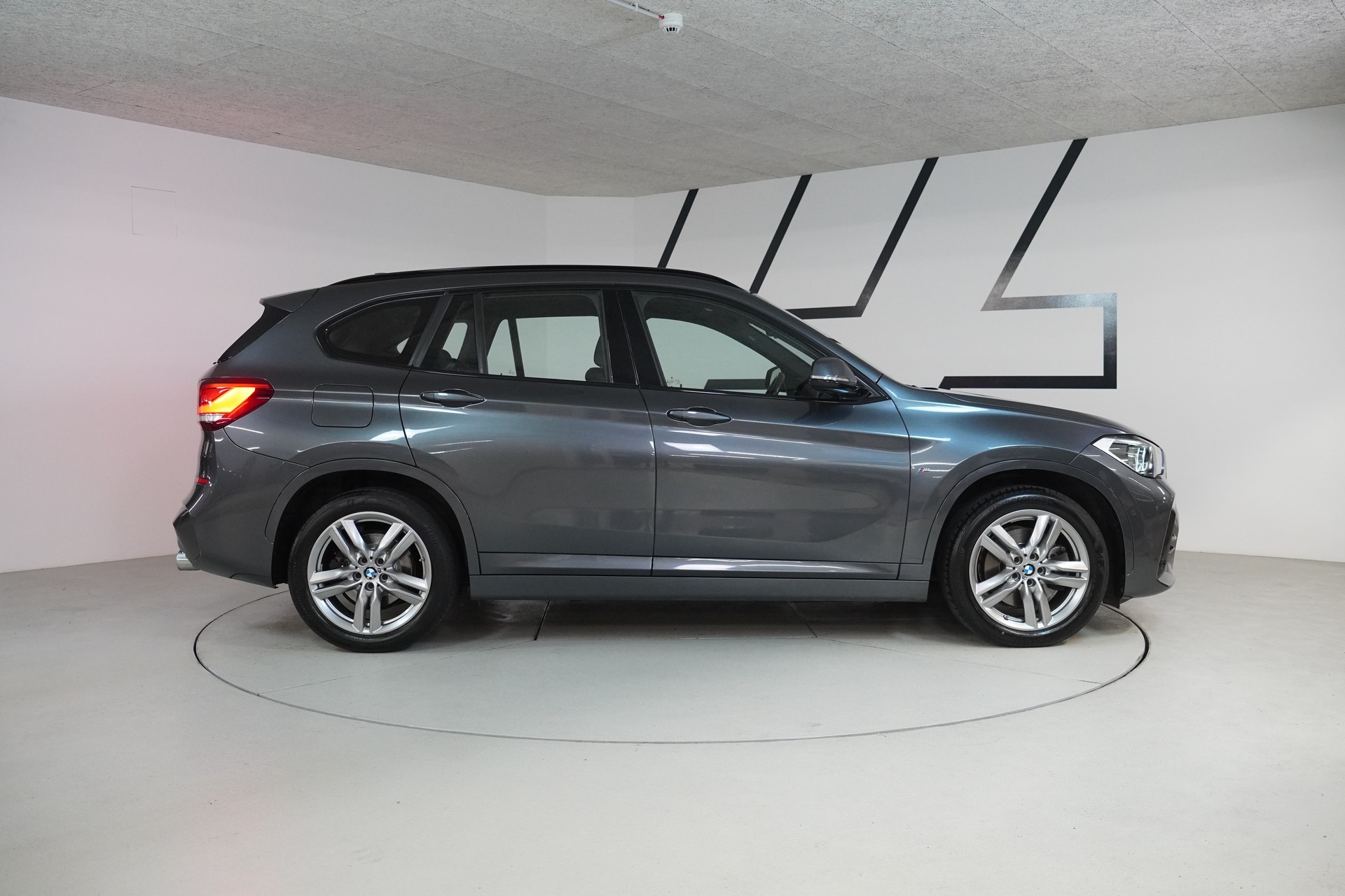 BMW X1 xDrive 20d M Sport Steptronic-image-7