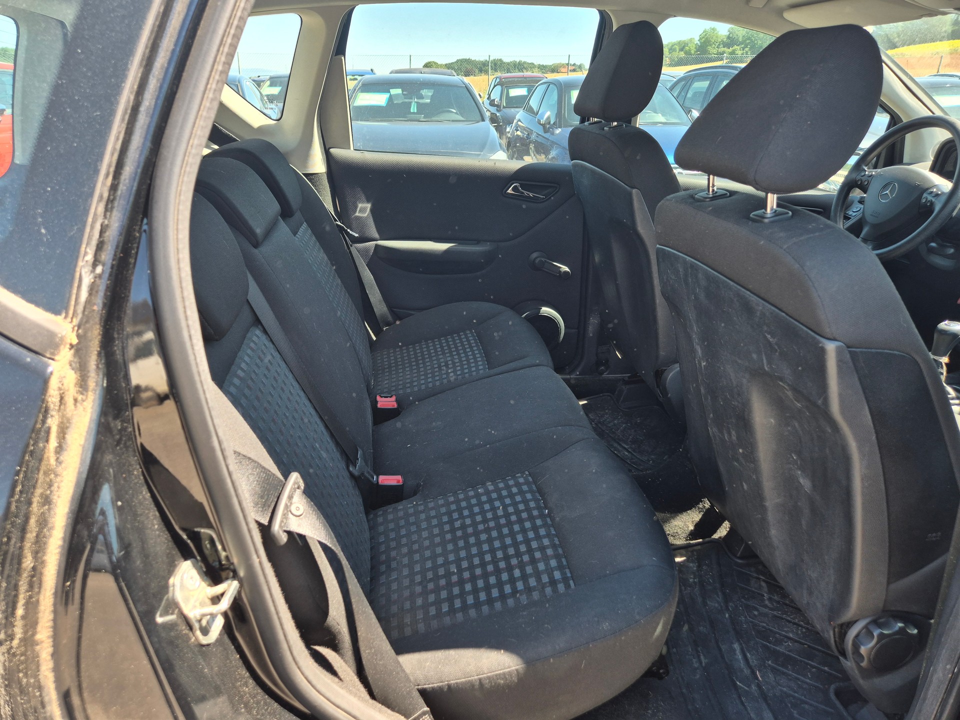 MERCEDES-BENZ A 160 (150) BlueEfficiency Classic-image-11