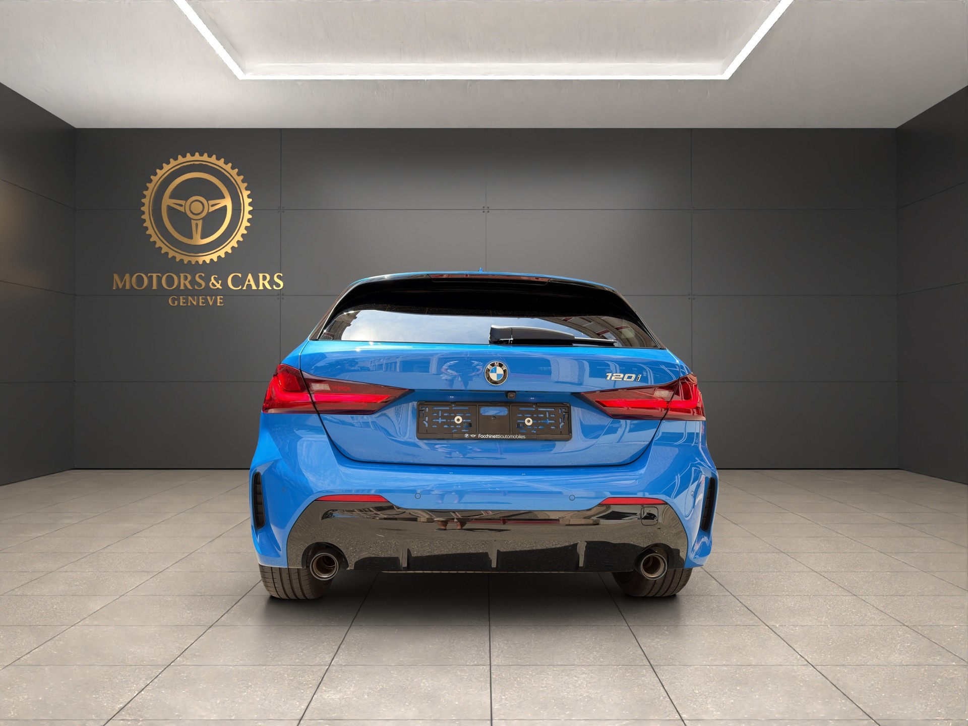 BMW 120i M Sport Steptronic-showroom-element-3
