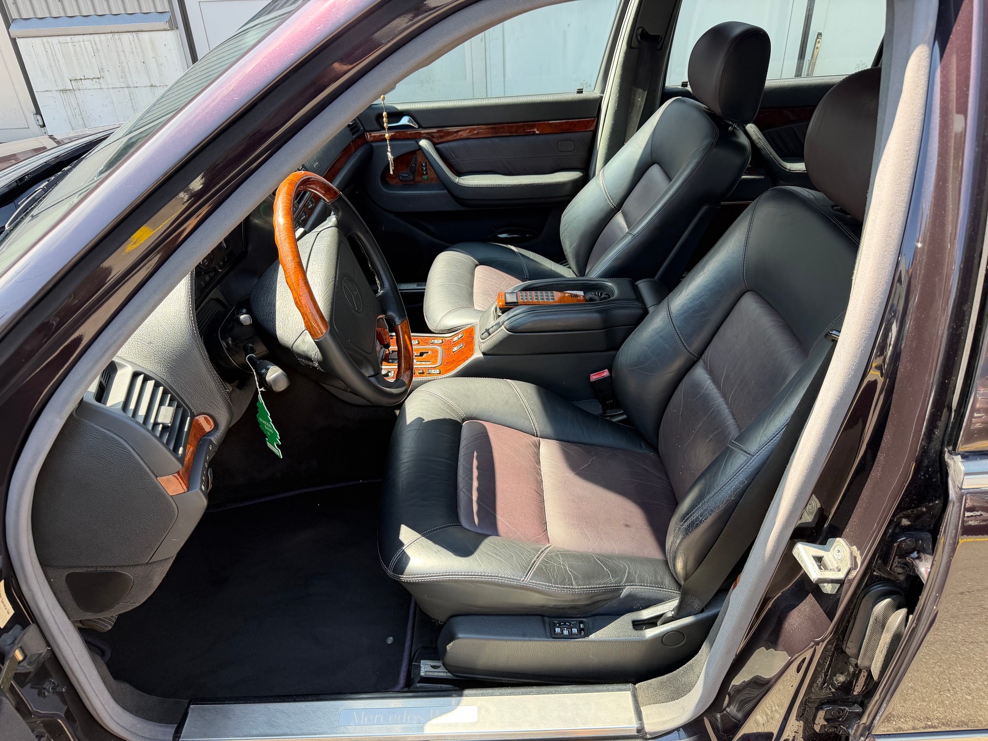 MERCEDES-BENZ S 500-image-11