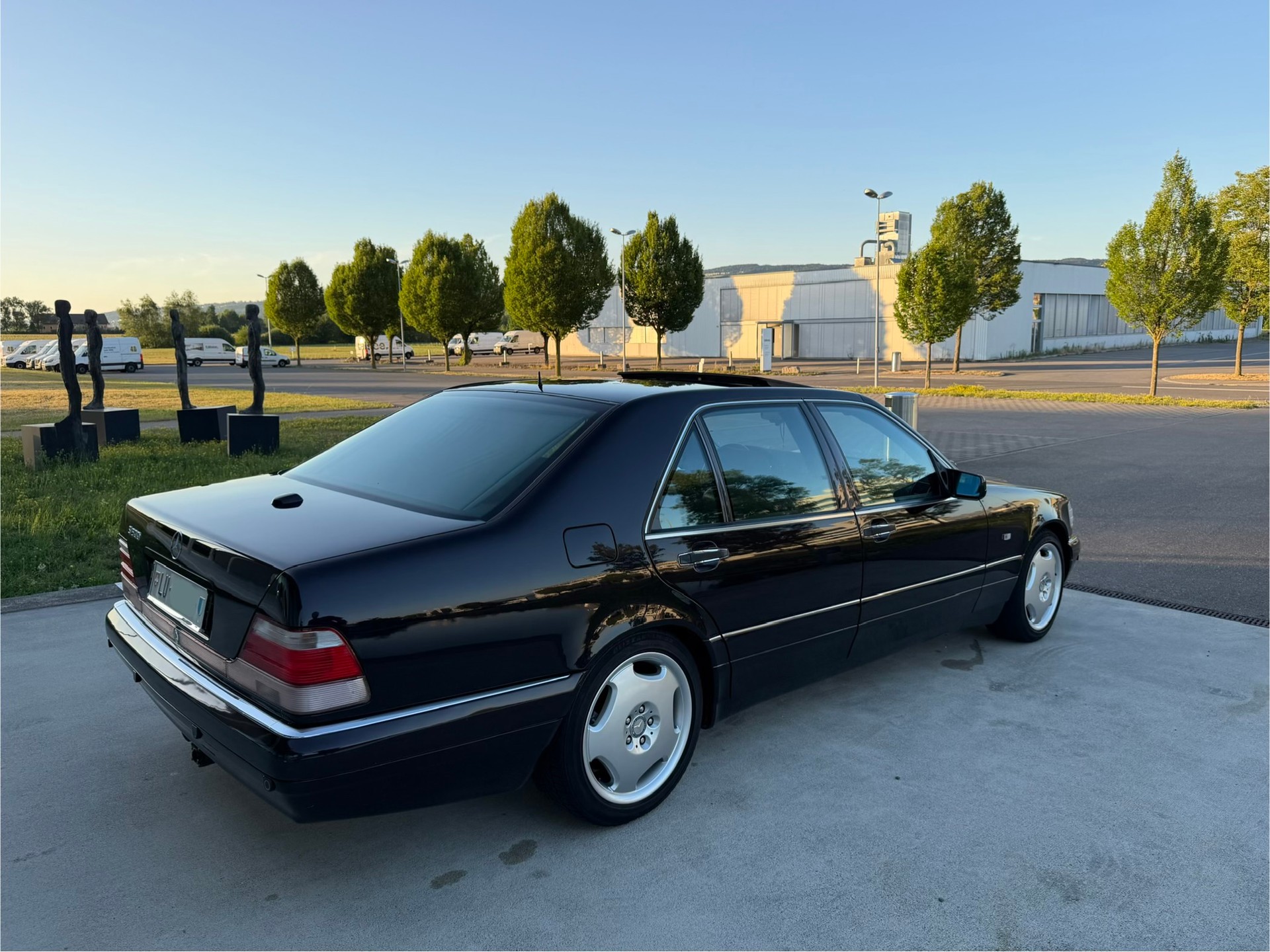 MERCEDES-BENZ S 500-image-5