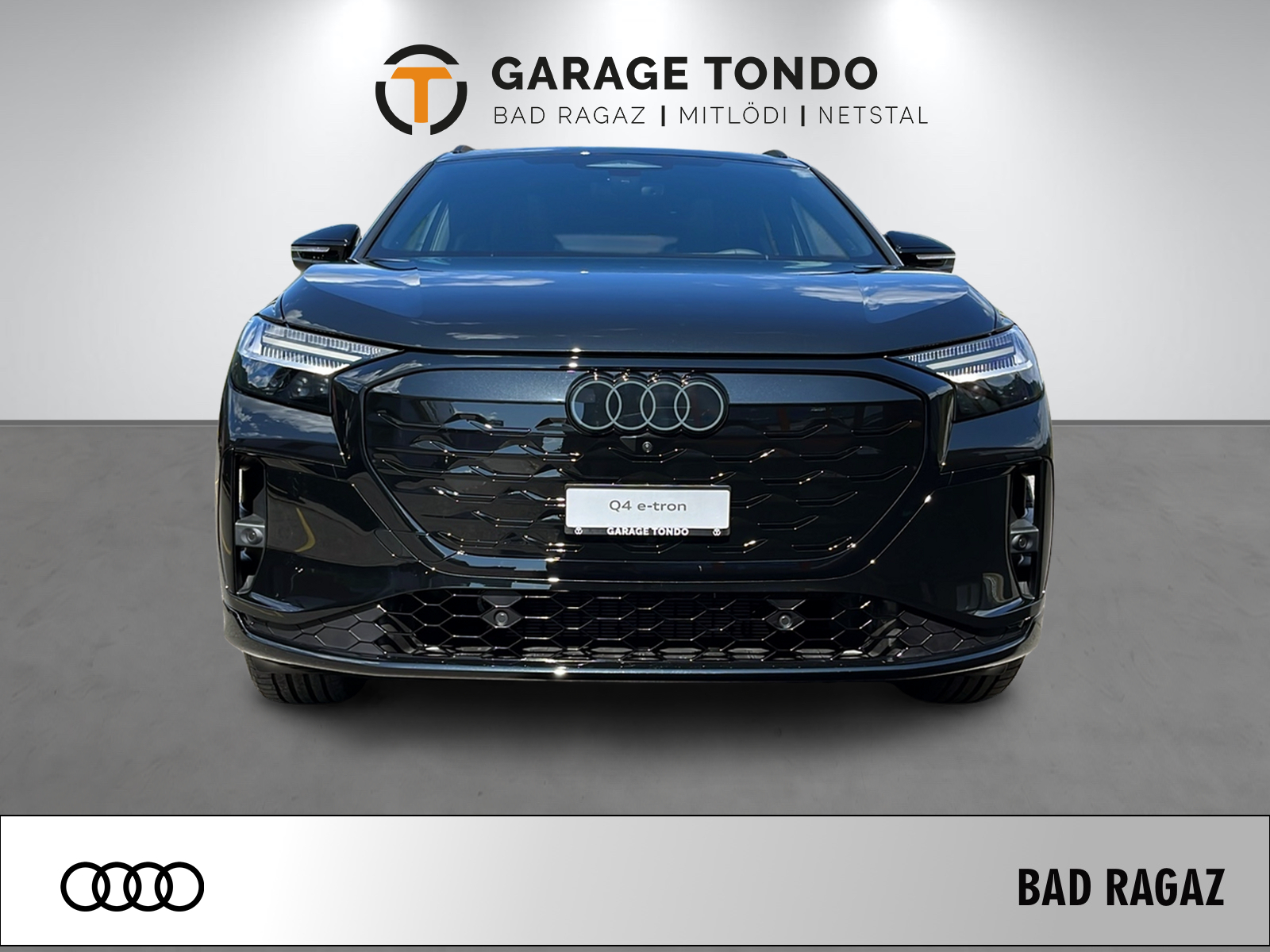 AUDI Q4 SUV e-tron quattro perform 340PS/250kW-showroom-element-1