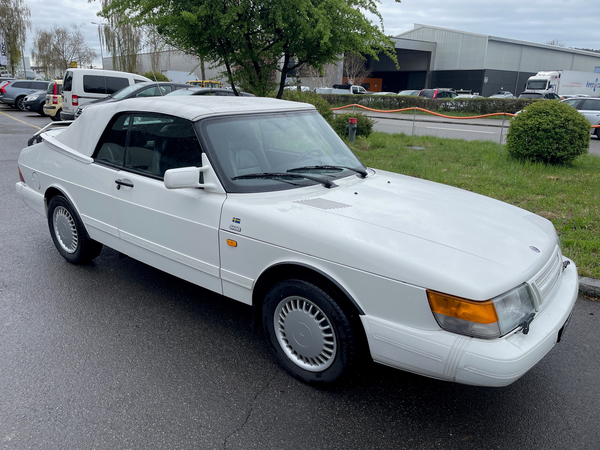 SAAB 900i 2.0-16