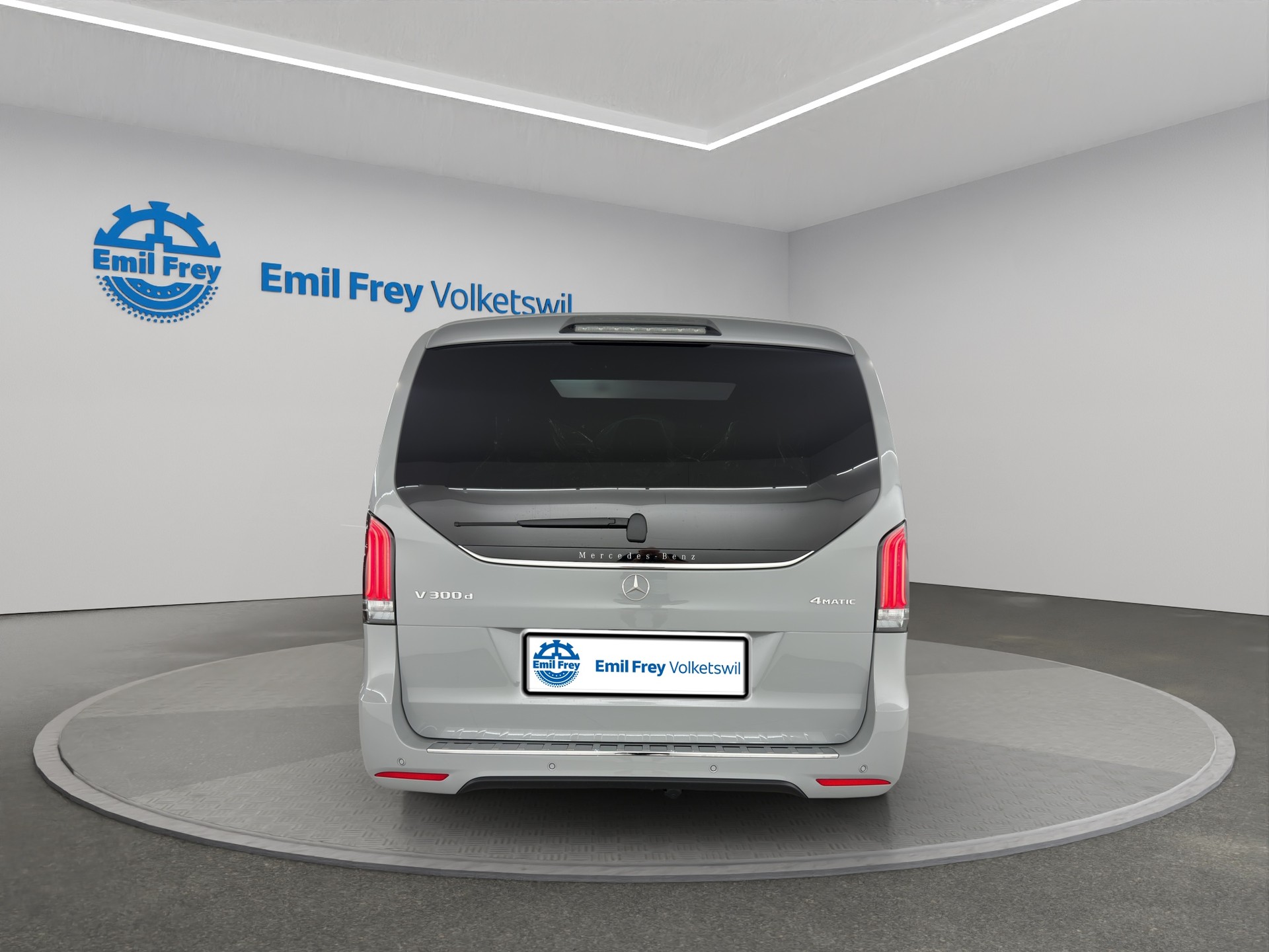 MERCEDES-BENZ V 300 d Swiss Ed. lang 4matic Van-image-5