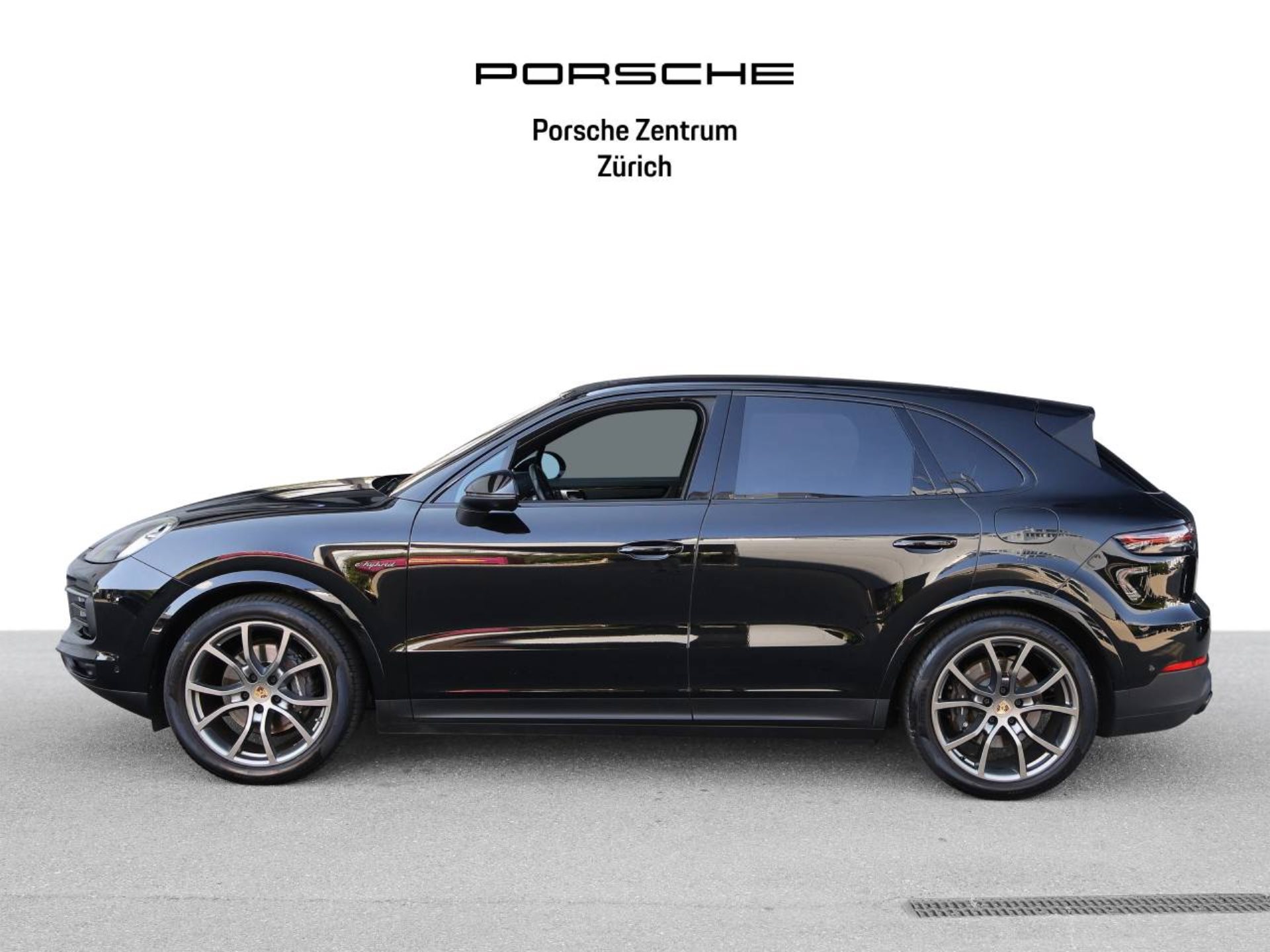 PORSCHE Cayenne E-Hybrid Platinum Edition-showroom-element-1