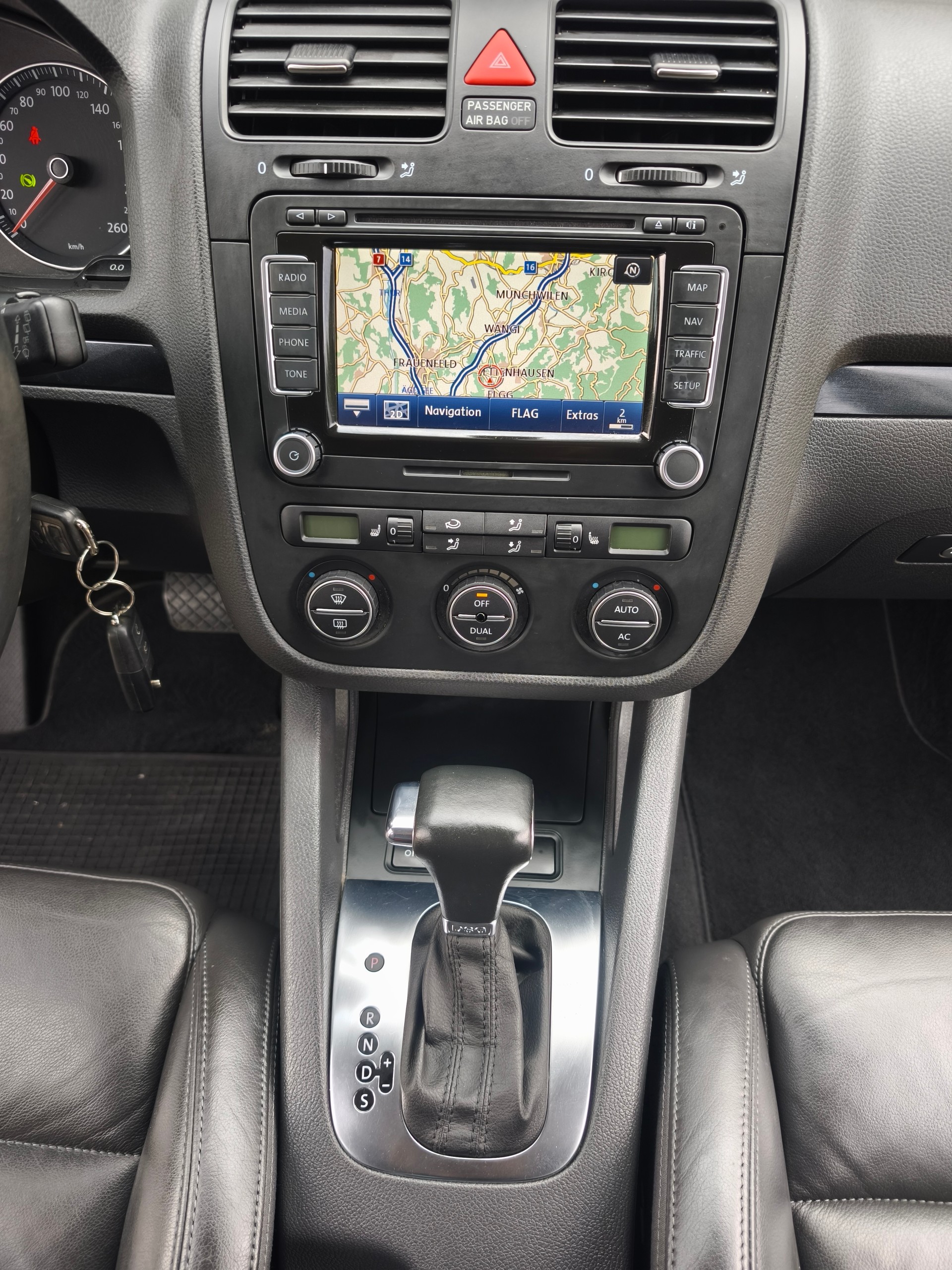 VW Golf 1.4 TSI GT Sport DSG-image-12