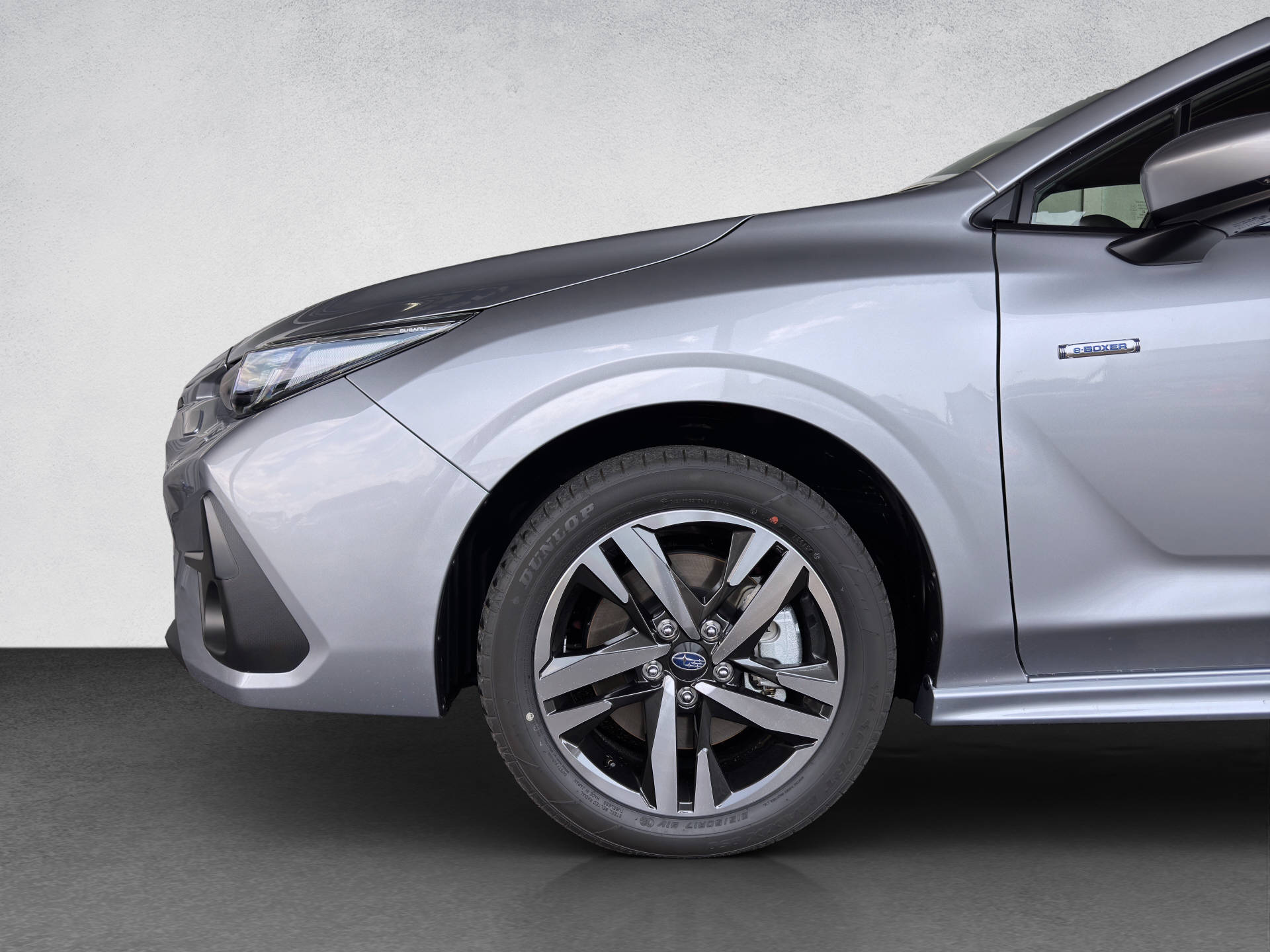 SUBARU Impreza 2.0i e-Boxer Luxury-image-3
