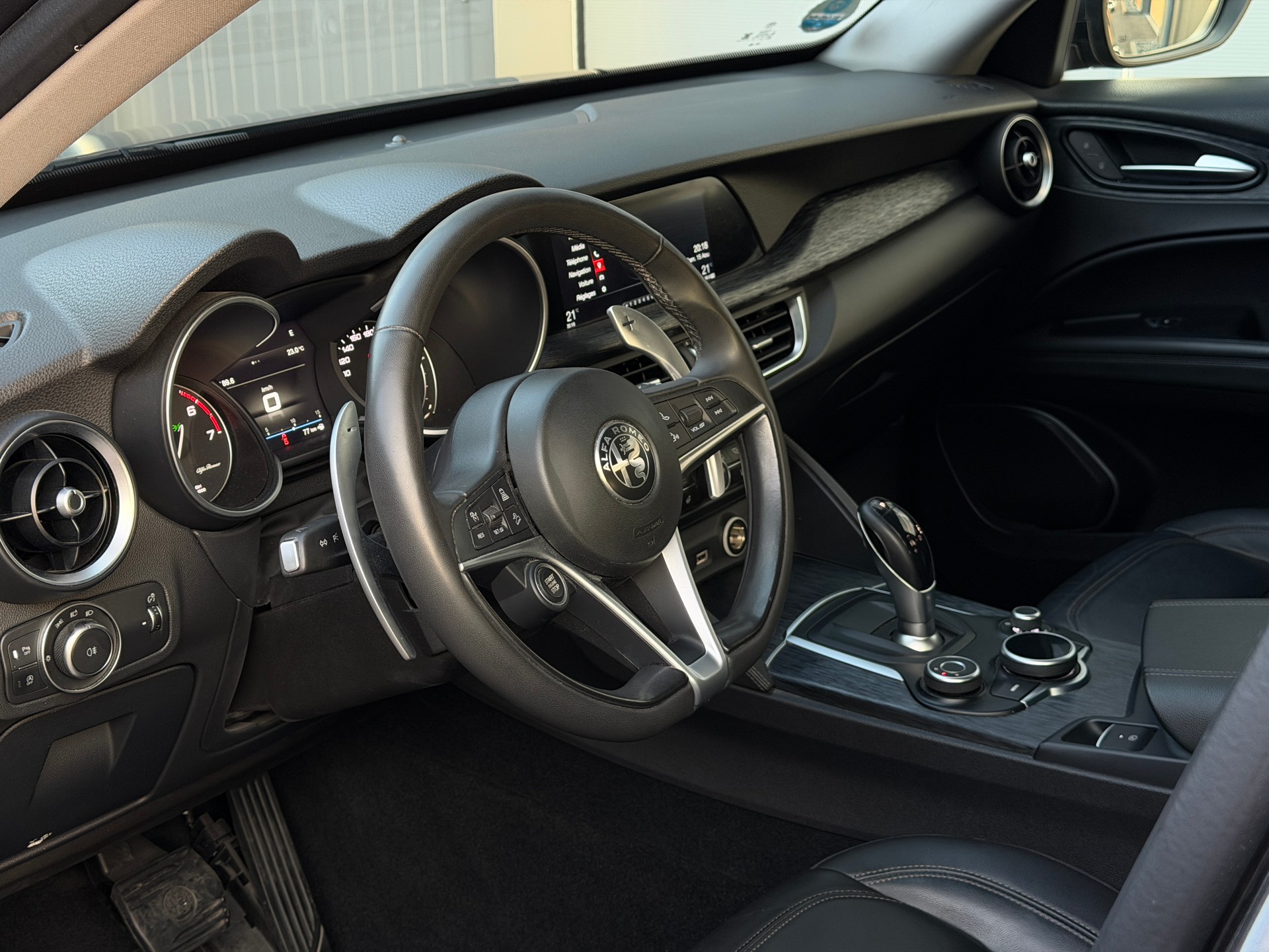 ALFA ROMEO Stelvio 2.0 Sport Q4 Automatic-image-8
