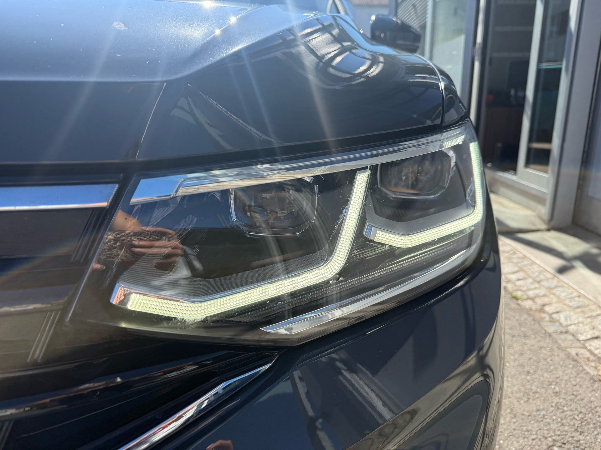 VW Tiguan R 4Motion-image-6
