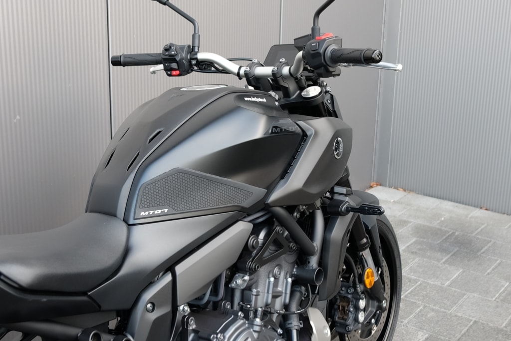 YAMAHA MT-07 ABS-image-2