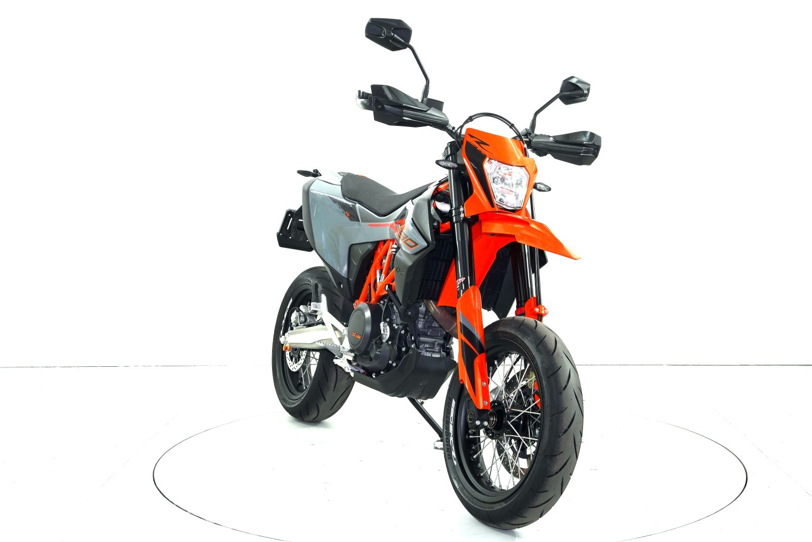 KTM 690 SMC R ABS-image-1