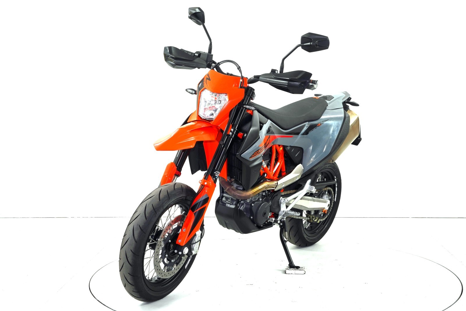 KTM 690 SMC R ABS-image-2