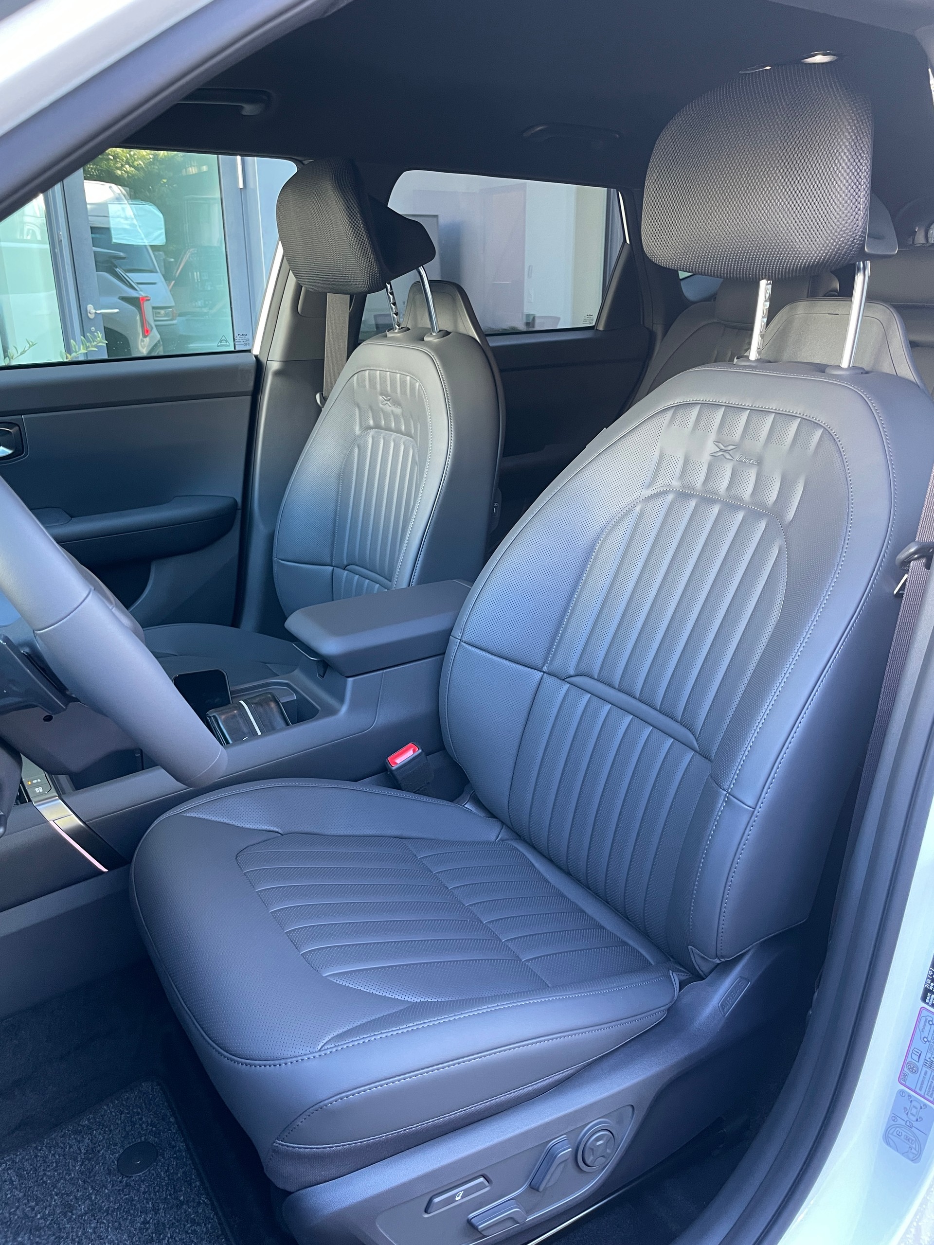 KIA Seltos 1.6T-GDi X-Line 7DCT 4x4-image-12