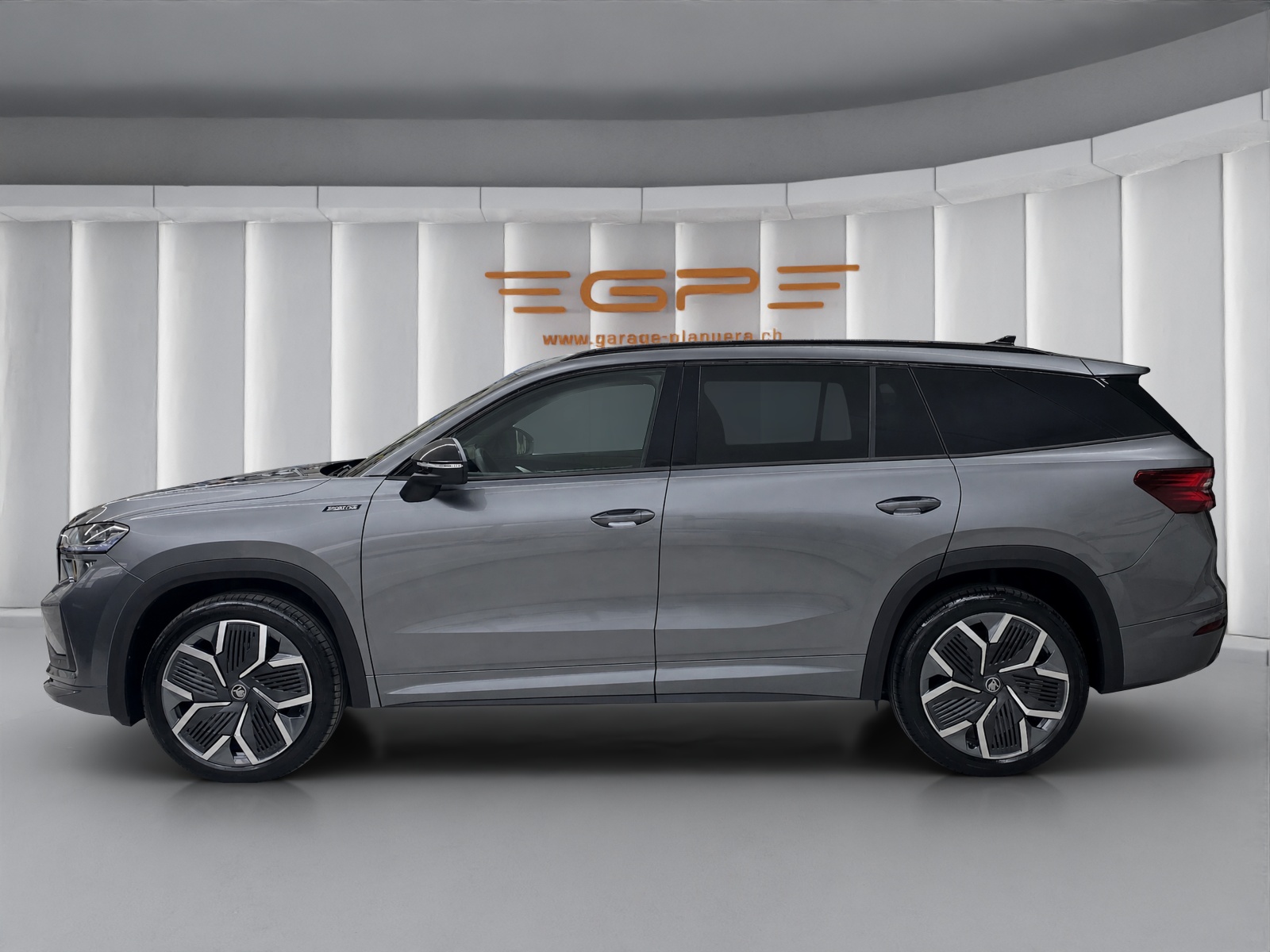 SKODA Kodiaq 2.0 TSI SportLine-showroom-element-3