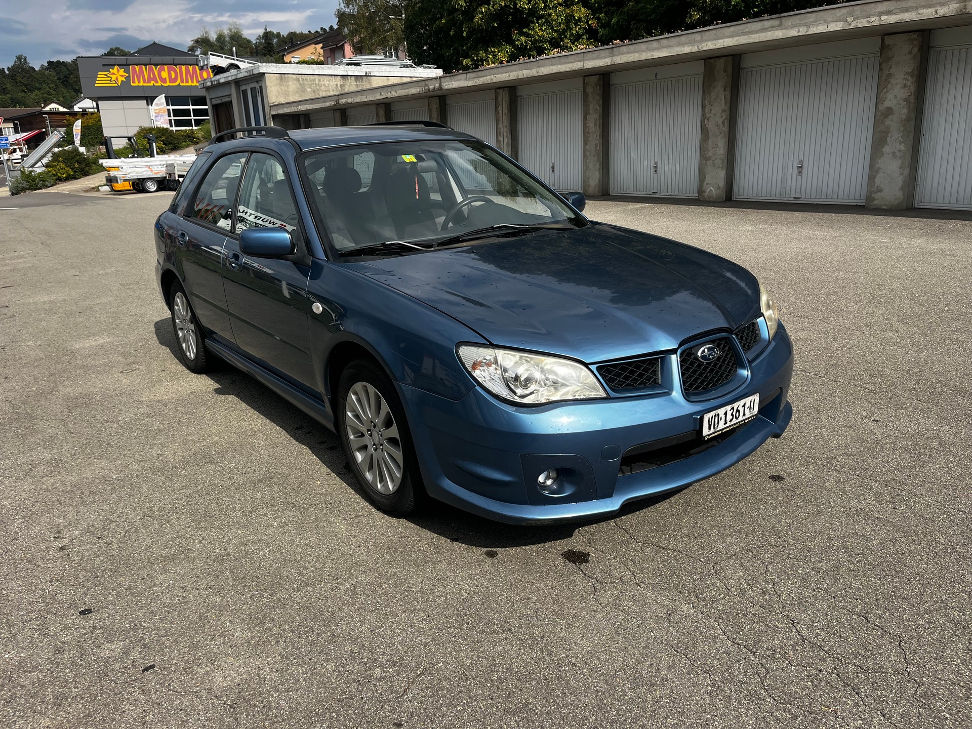 SUBARU Impreza 2.0R