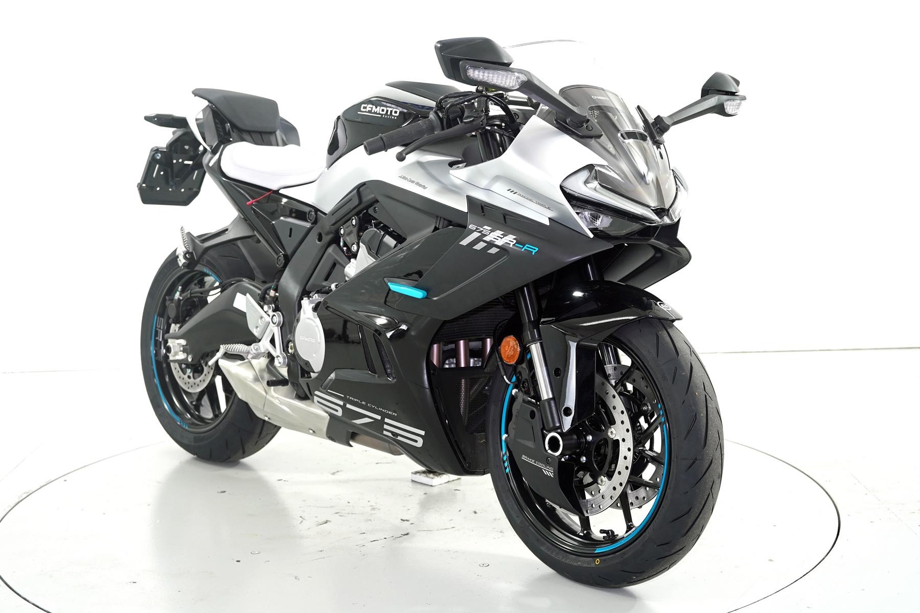 CF MOTO 675 SR-R ABS-image-1