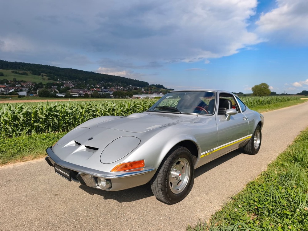 OPEL GT 1900