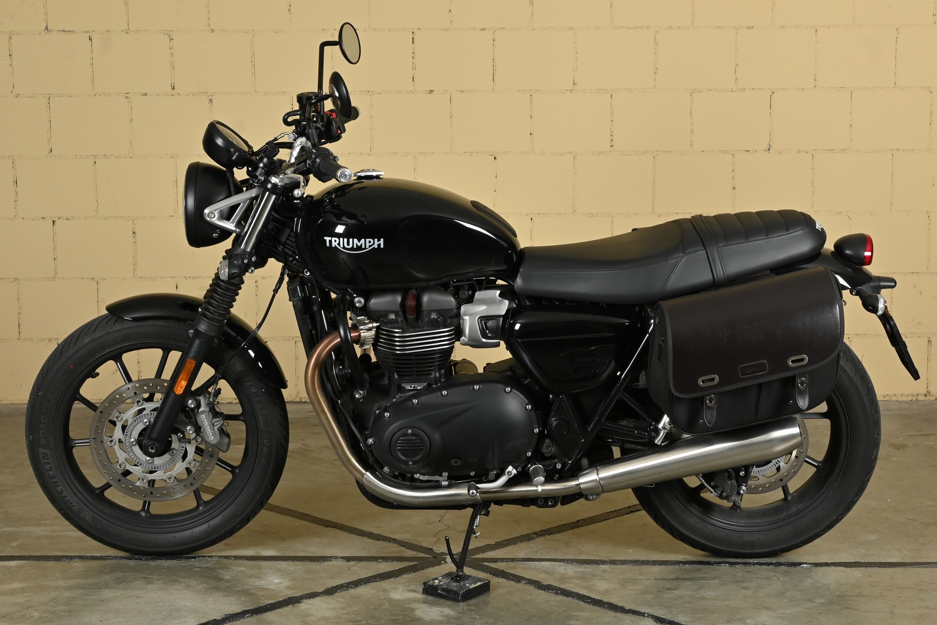 TRIUMPH Speed Twin 900 (35kW)-image-12