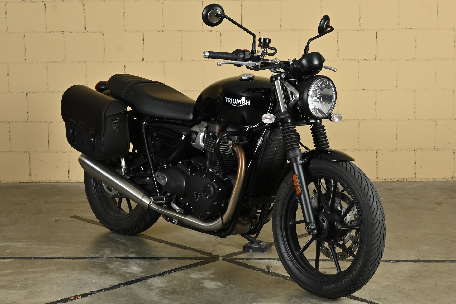 TRIUMPH Speed Twin 900 (35kW)-image-9