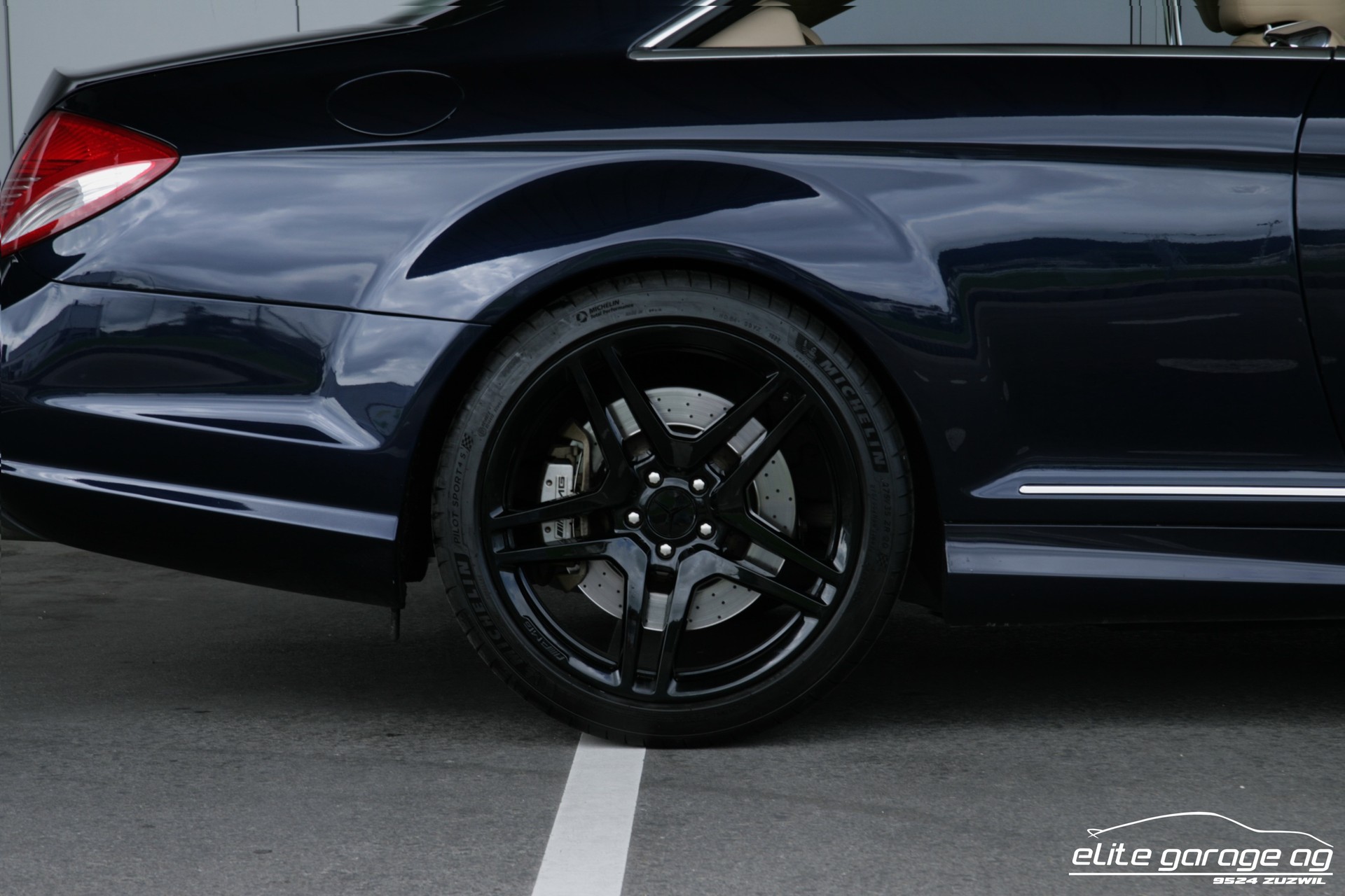 MERCEDES-BENZ CL 63 AMG 7G-Tronic-image-12
