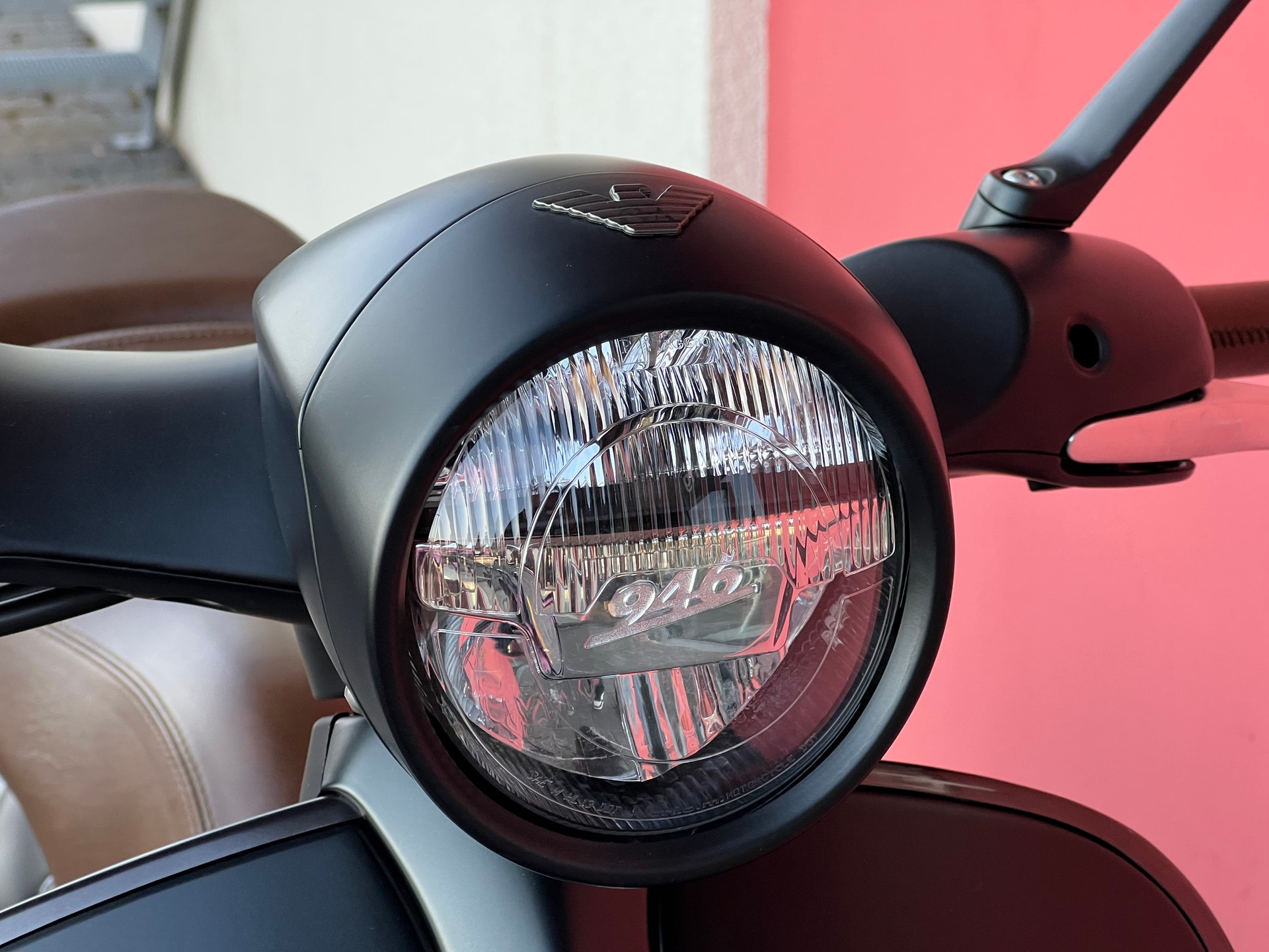 PIAGGIO Vespa 946 125 i.e. Emporio Armani ABS-image-11
