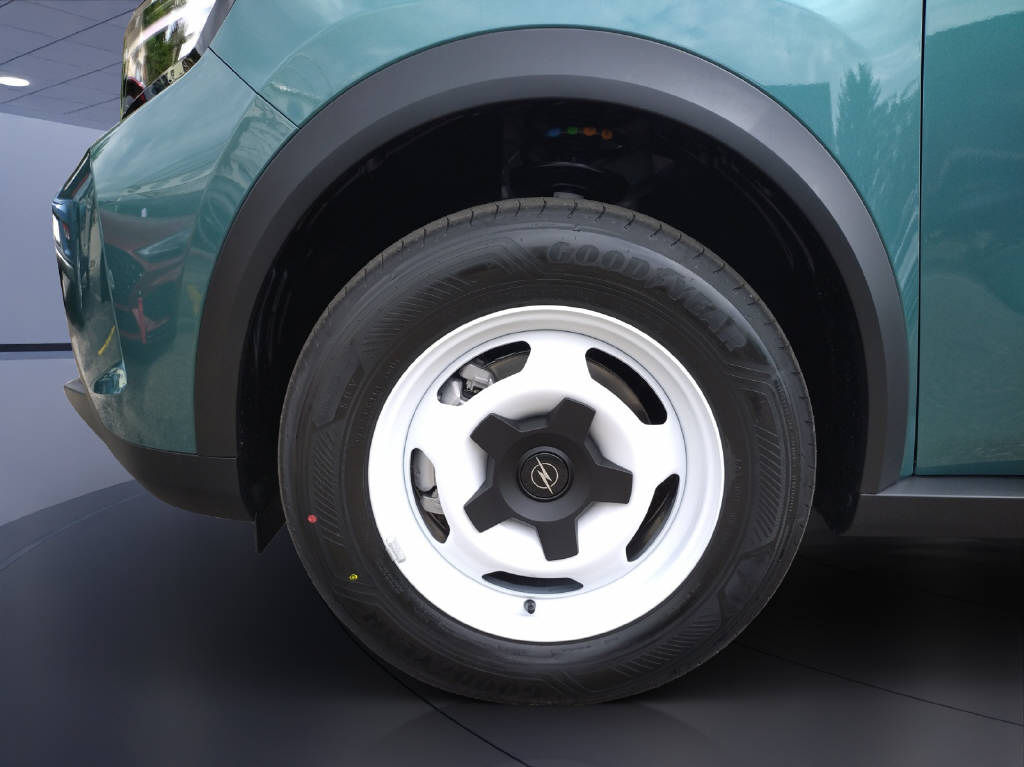 OPEL Frontera 1.2 T Hybrid 110 Edition-image-6