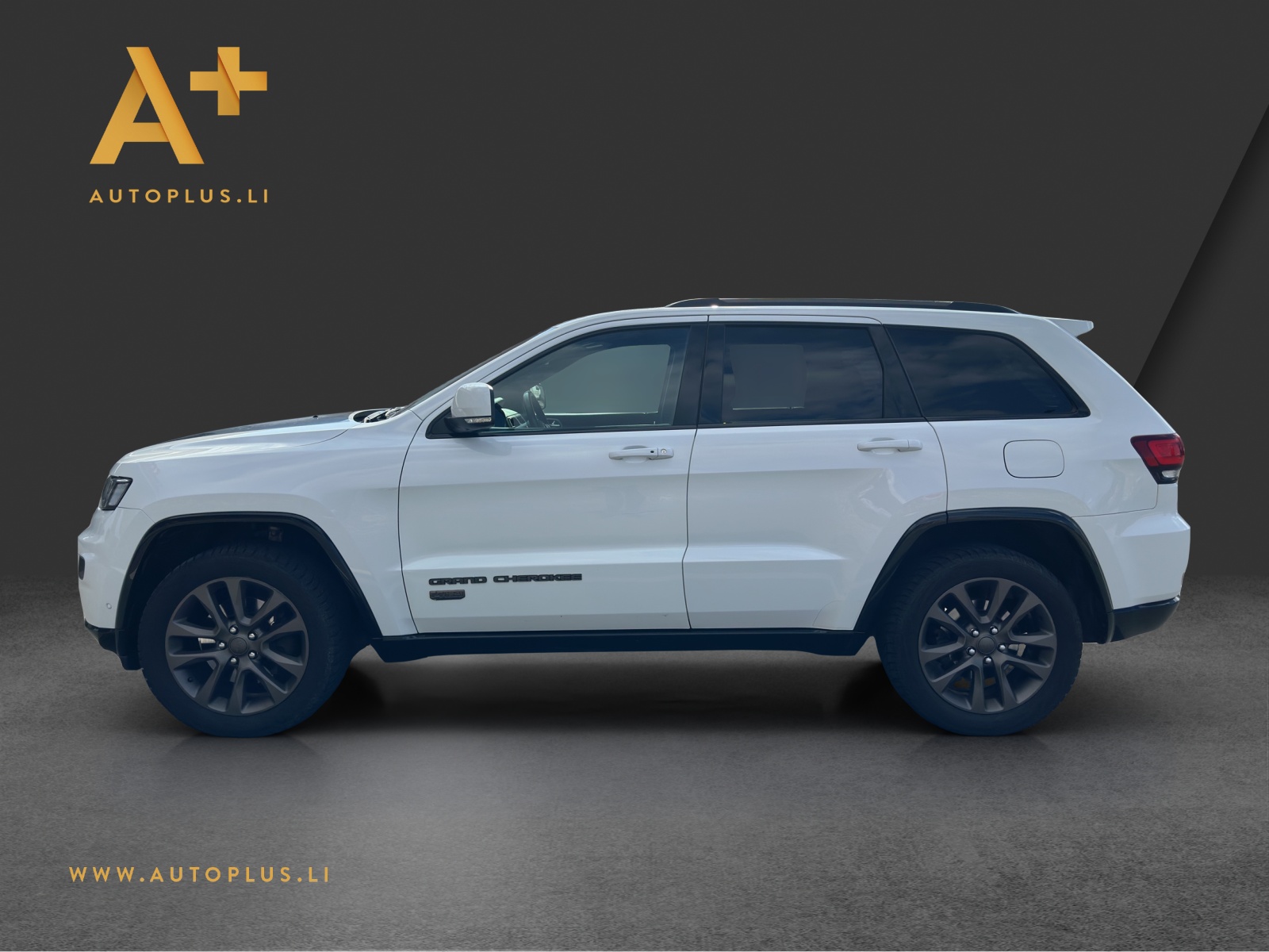 JEEP Grand Cherokee 3.0 CRD 75th Anniversary Automatic-image-3