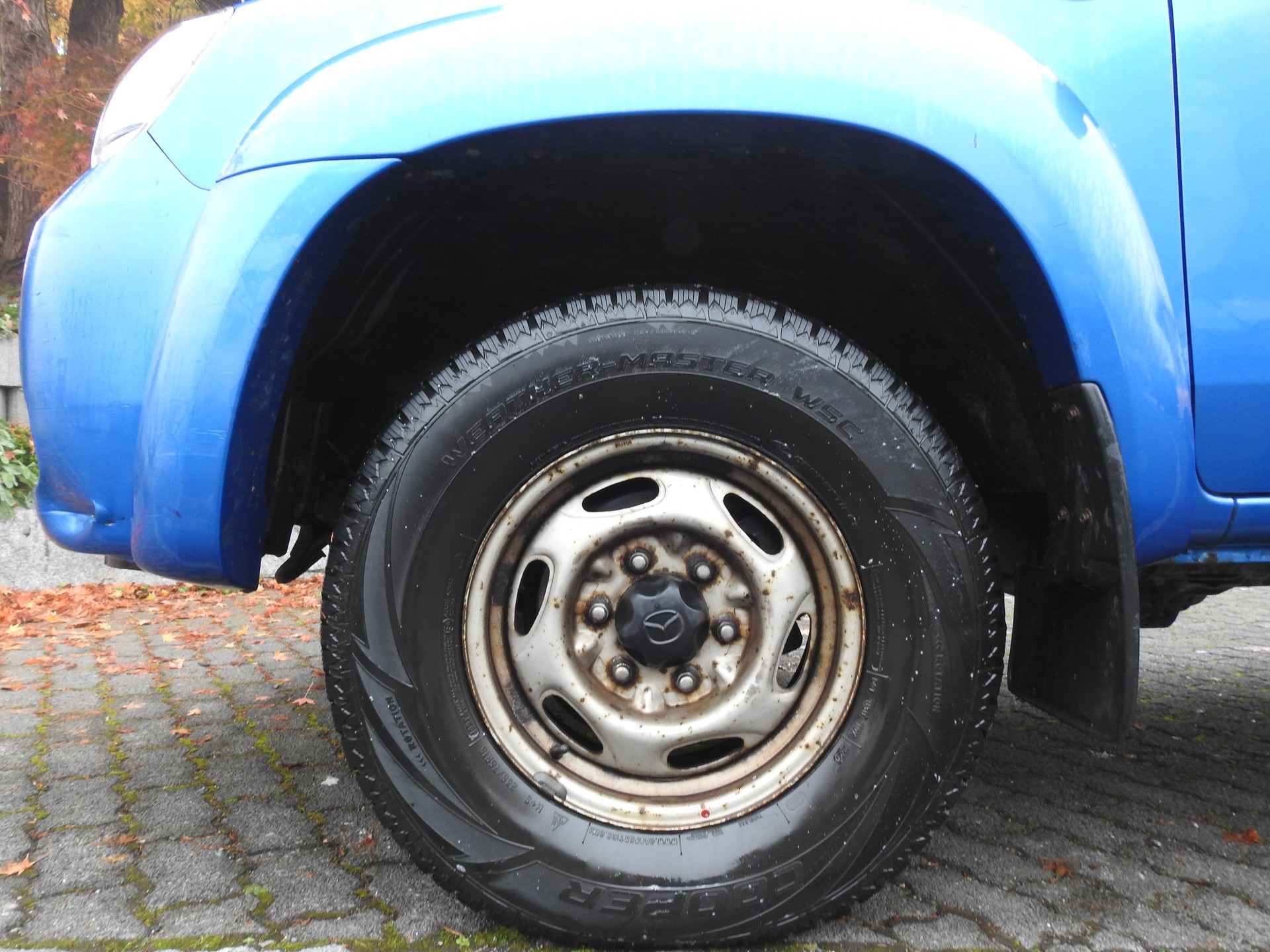 MAZDA BT-50 2.5 CD Tornado 4x4-image-9