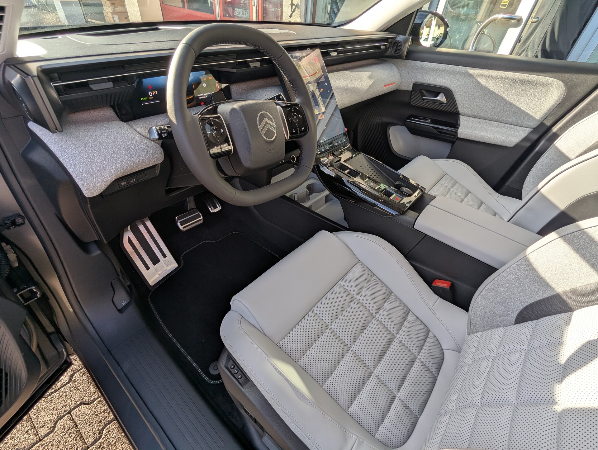 CITROEN E-C5 Aircross 73 kWh Max-image-14