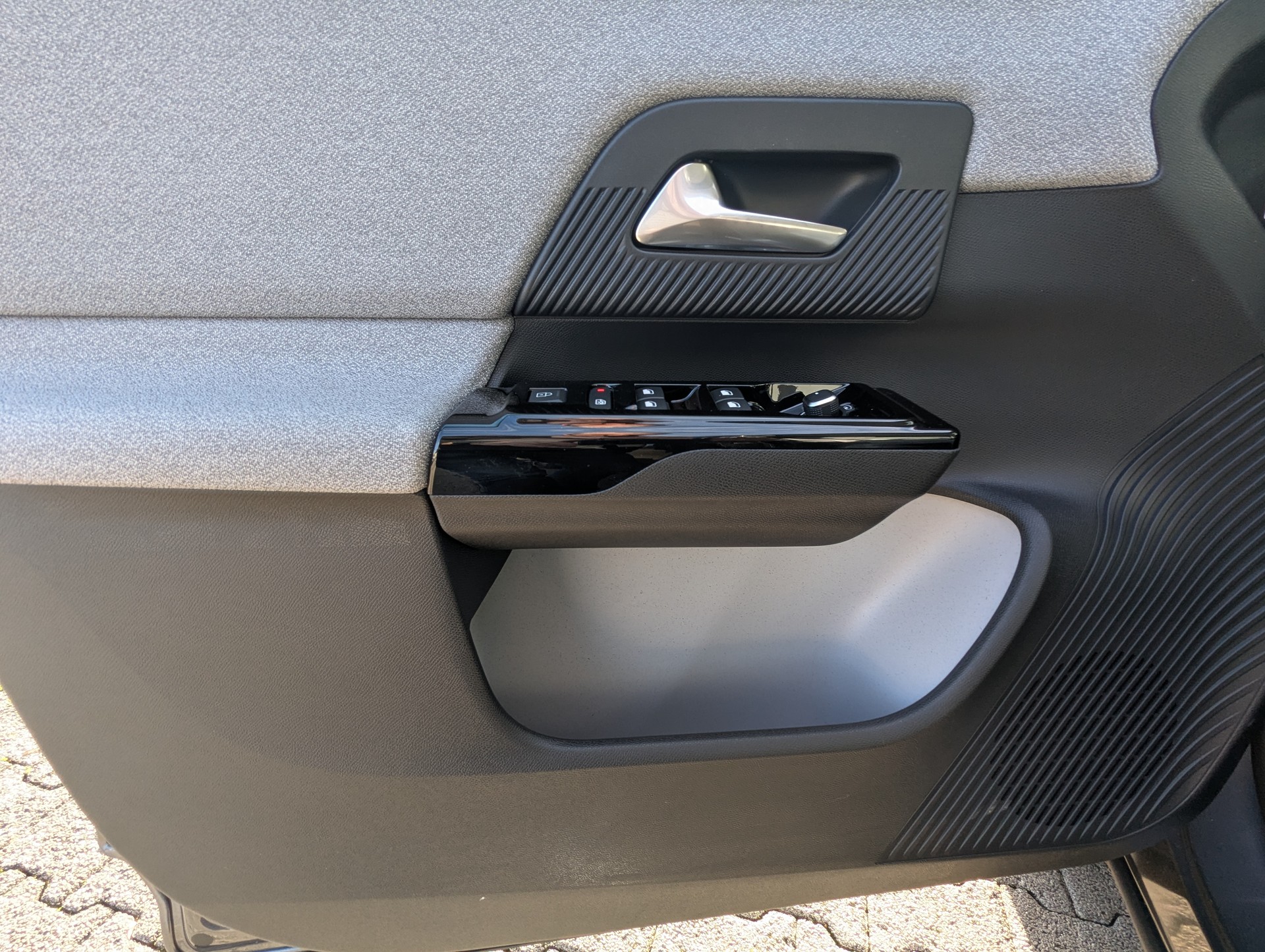 CITROEN E-C5 Aircross 73 kWh Max-image-15