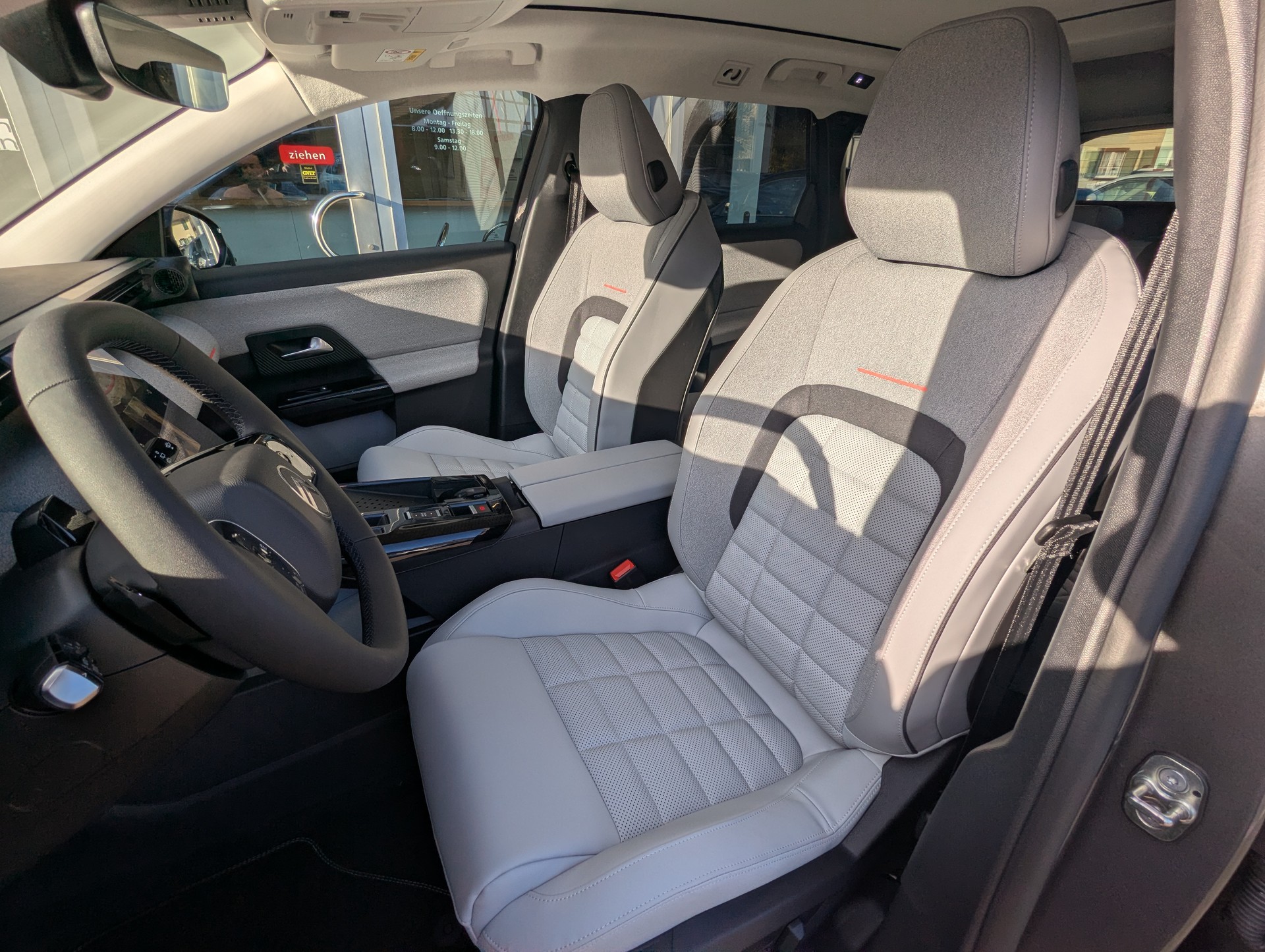 CITROEN E-C5 Aircross 73 kWh Max-image-13