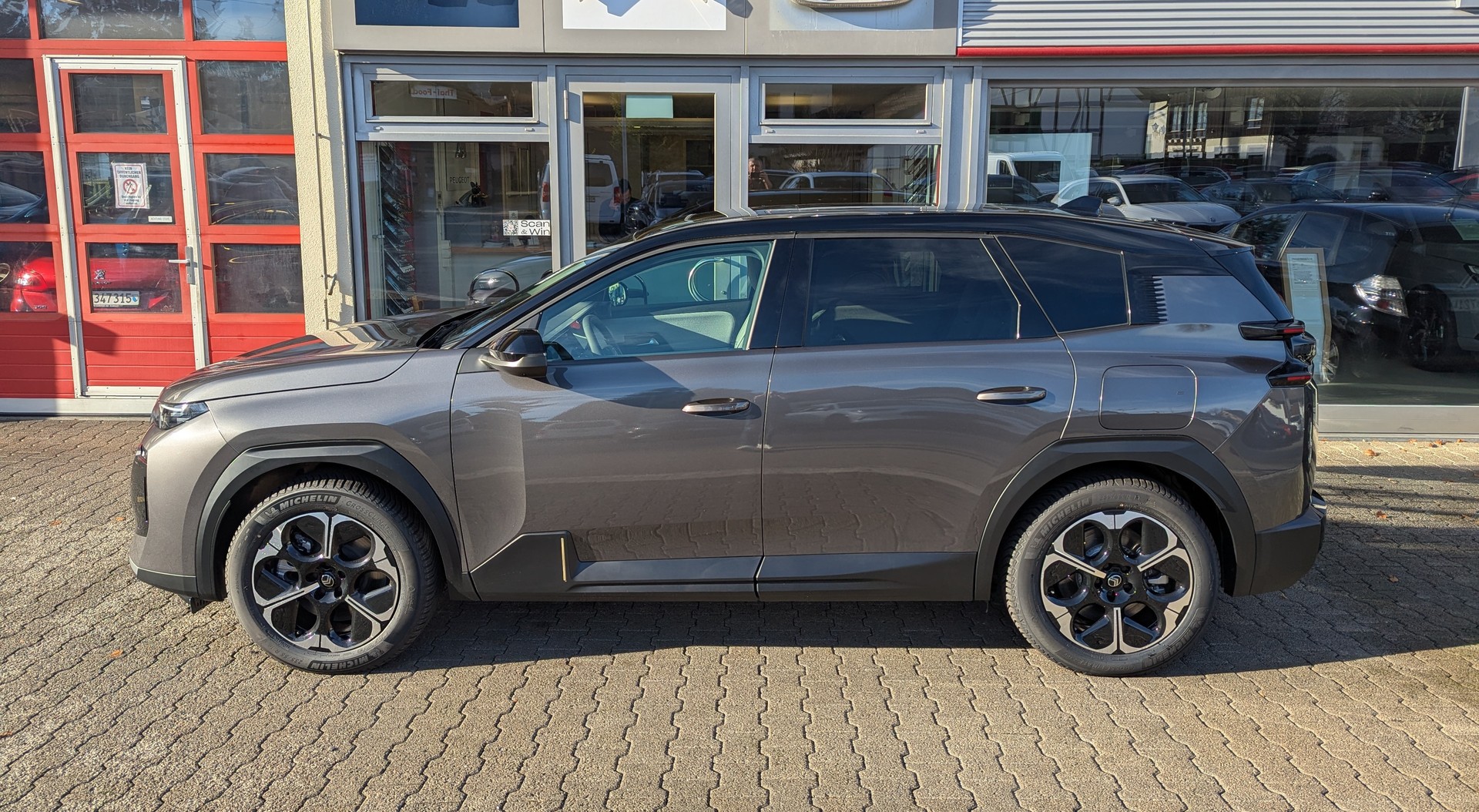 CITROEN E-C5 Aircross 73 kWh Max-image-3