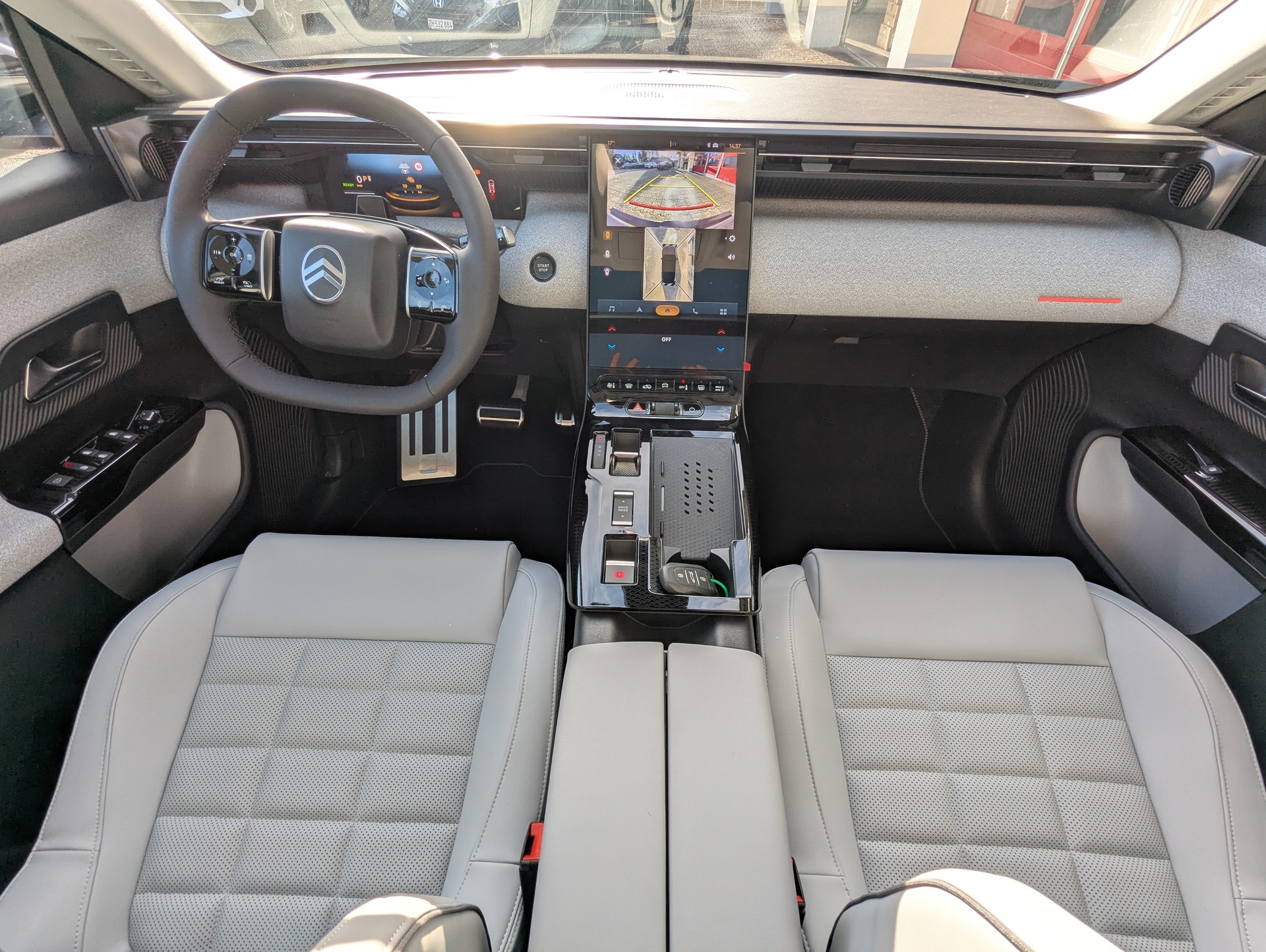 CITROEN E-C5 Aircross 73 kWh Max-image-11