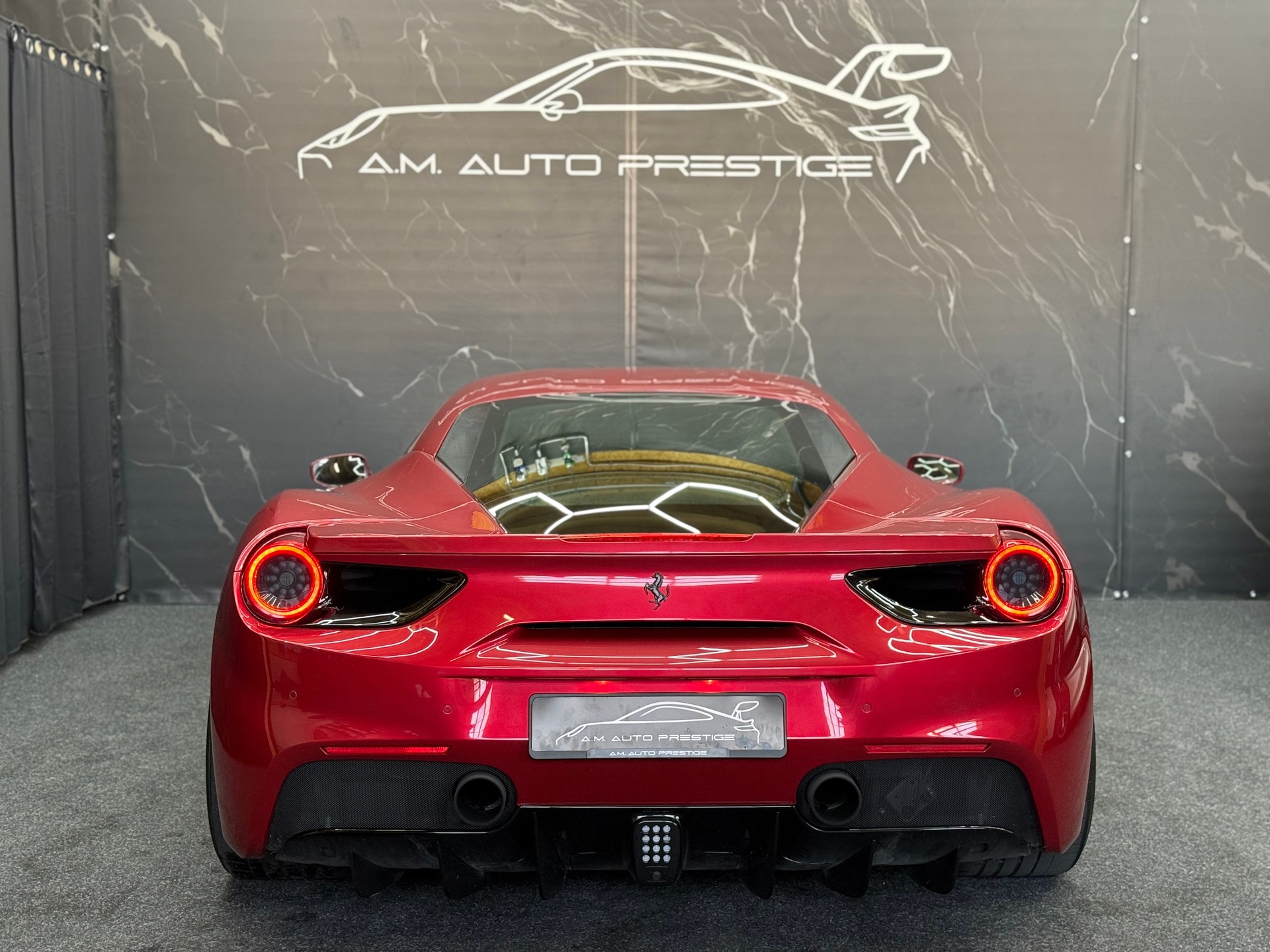 FERRARI 488 GTB 3.9 V8-image-4