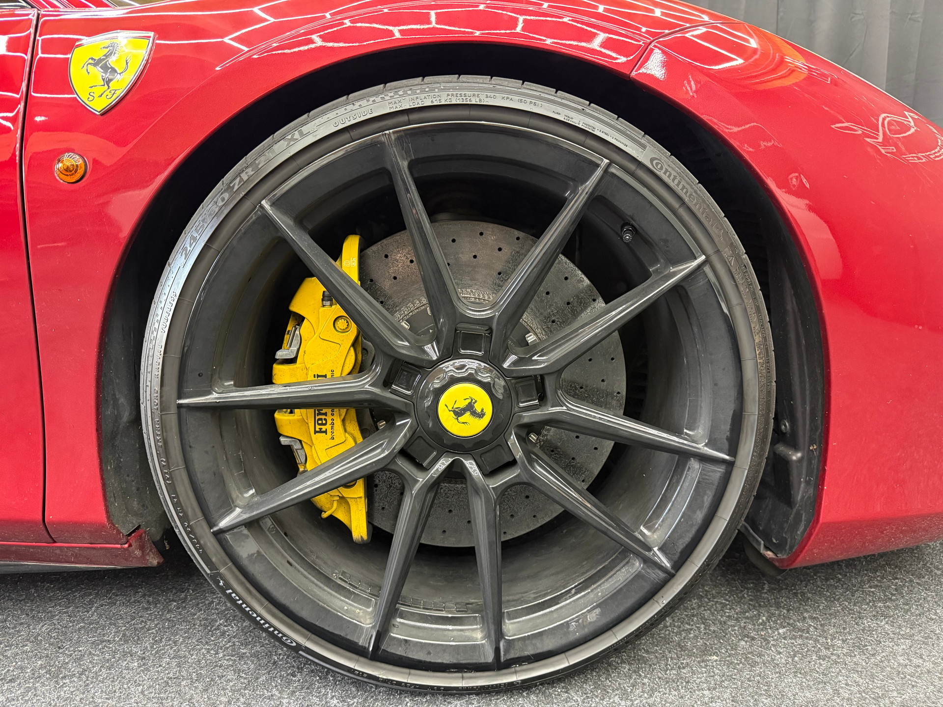 FERRARI 488 GTB 3.9 V8-image-14