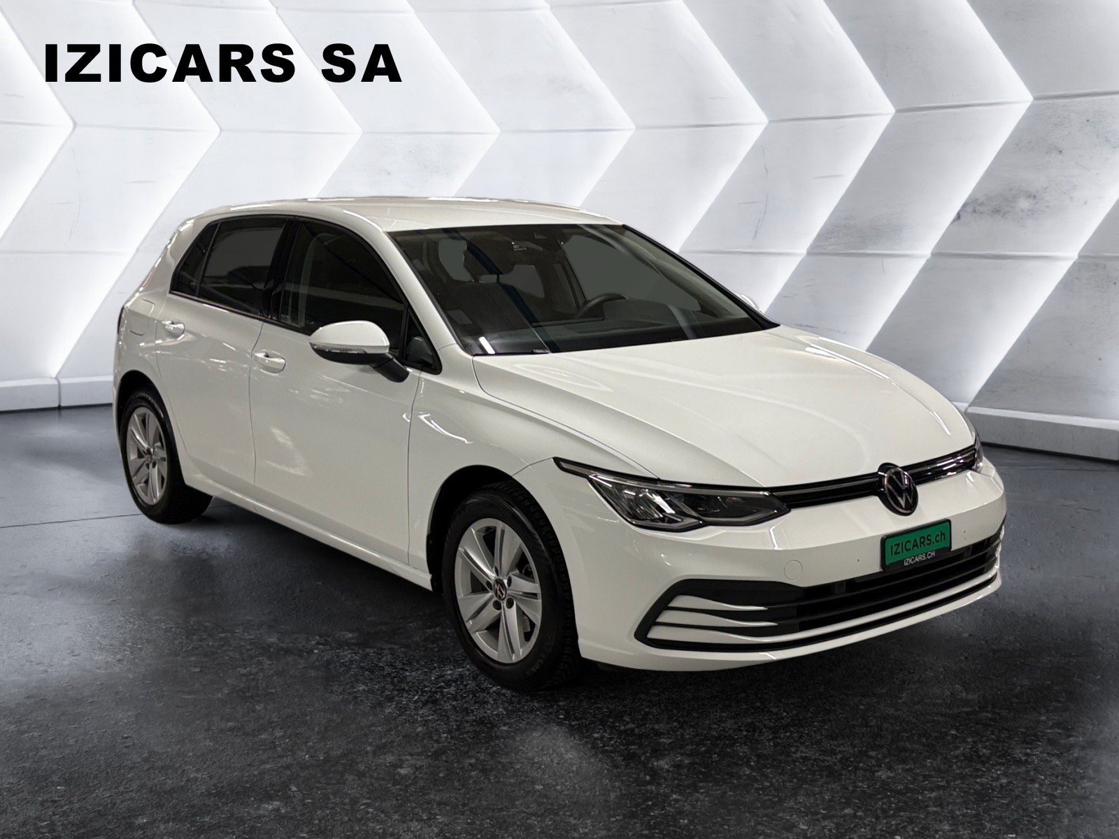 VW Golf 1.5 e TSI ACT Life DSG/Caméra de recul / Light Assist / GPS-showroom-element-3