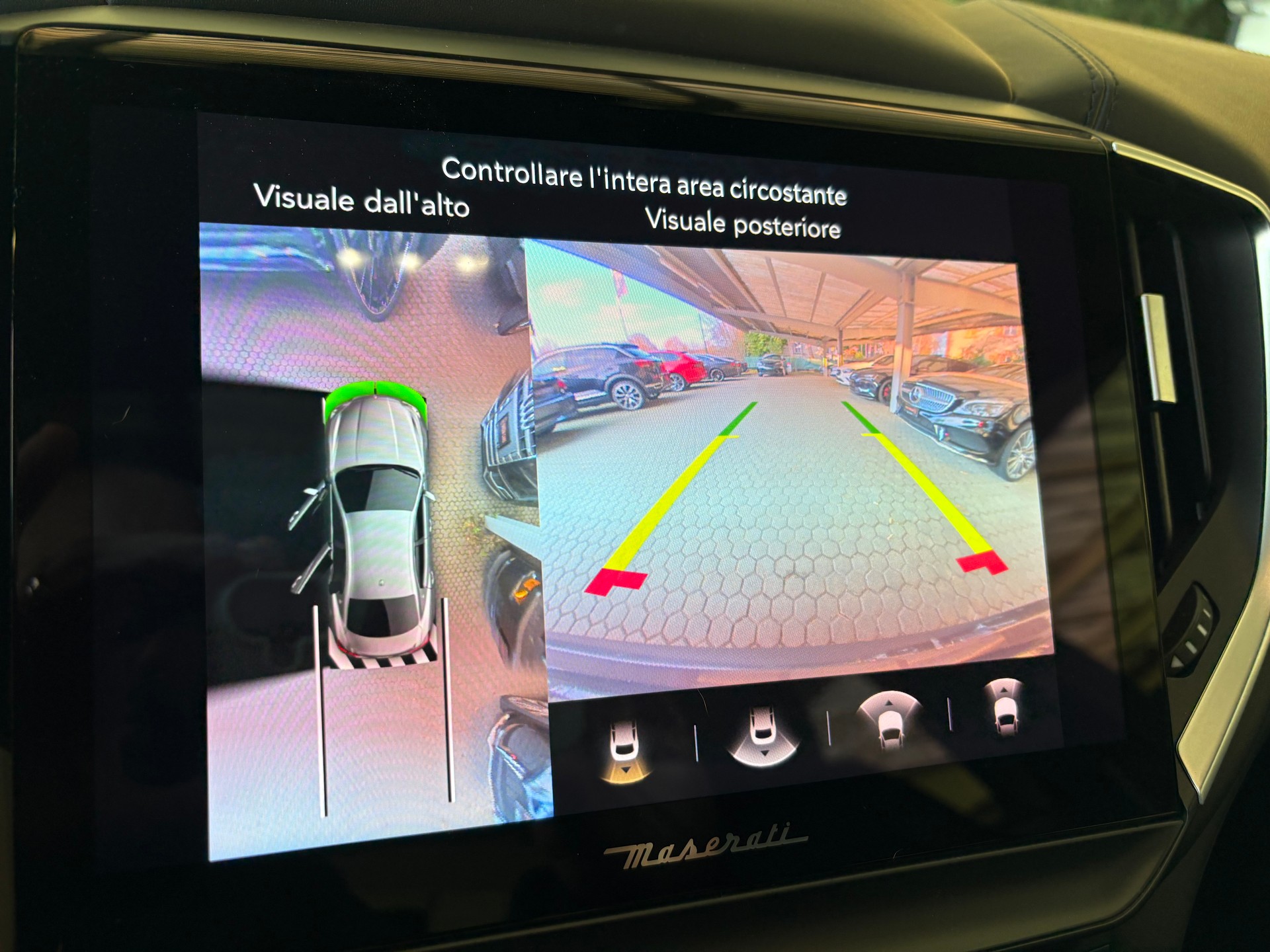 MASERATI Ghibli 3.0 V6 Modena Alcantara-image-12