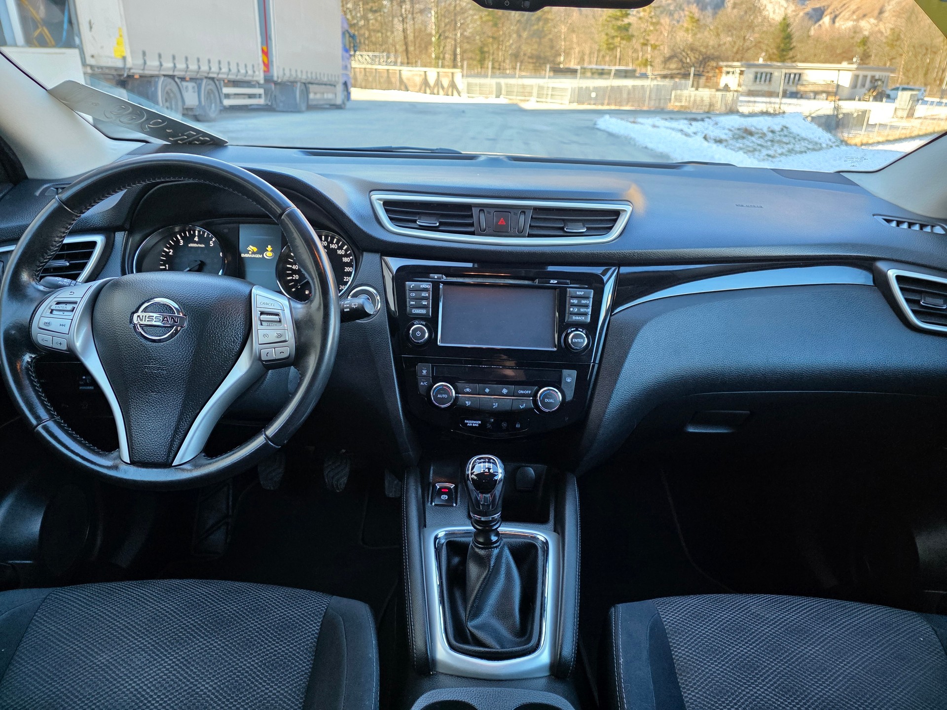NISSAN Qashqai 1.6 DIG-T 360°-image-16