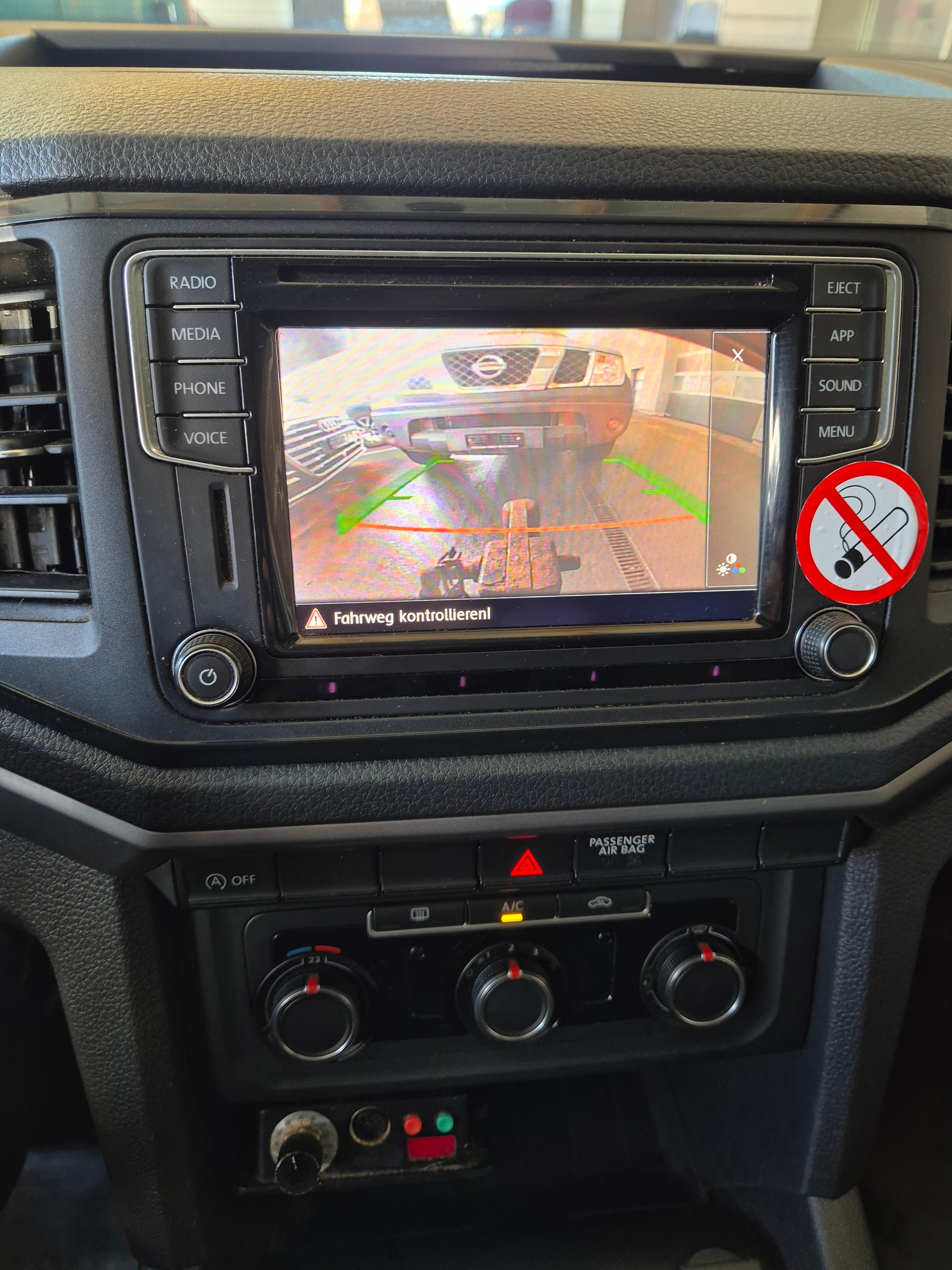 VW Amarok 3.0TDI Comfortline 4Motion Automatic-image-9
