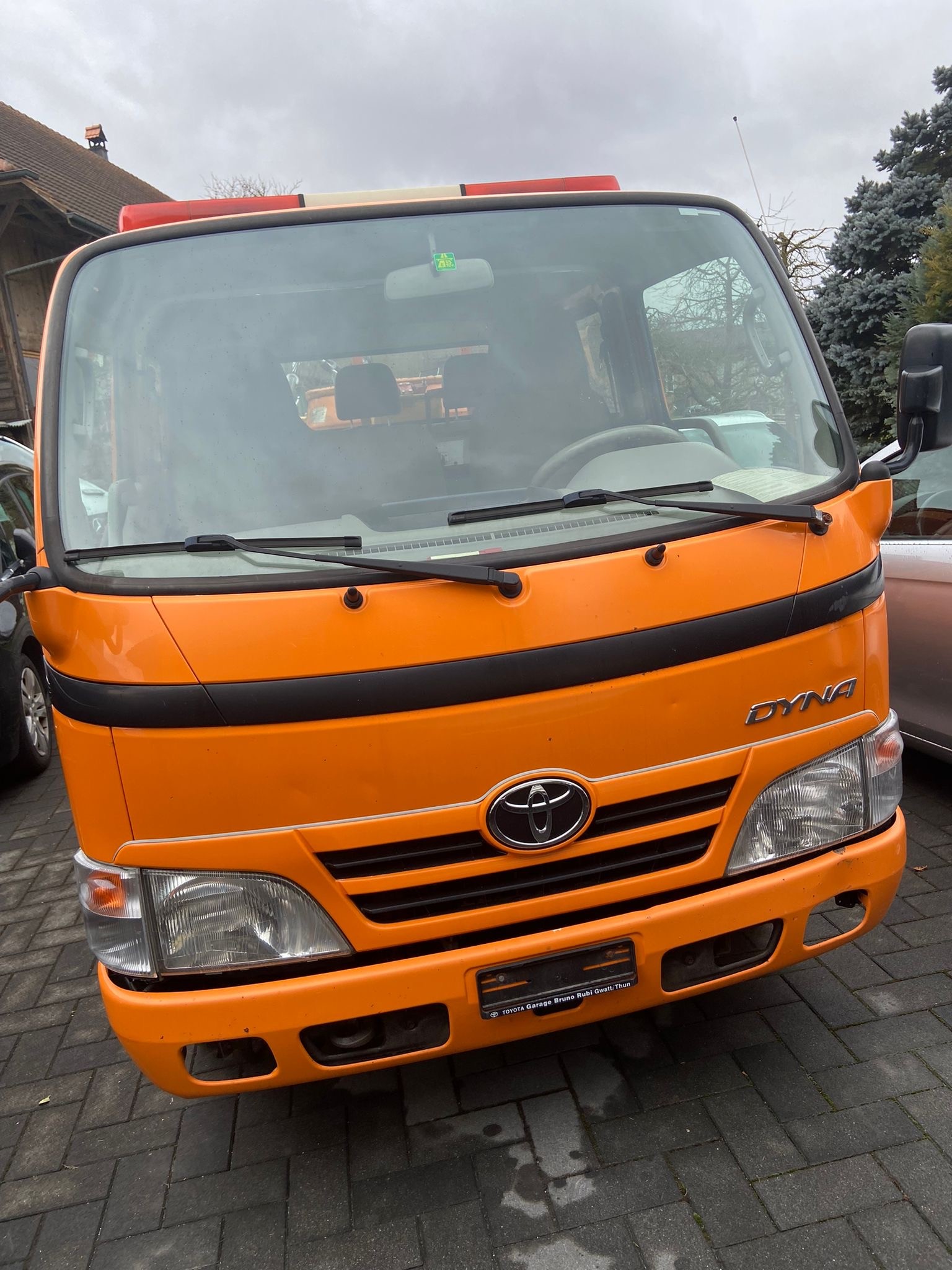 TOYOTA Dyna 100 3.0 D-4D-image-2