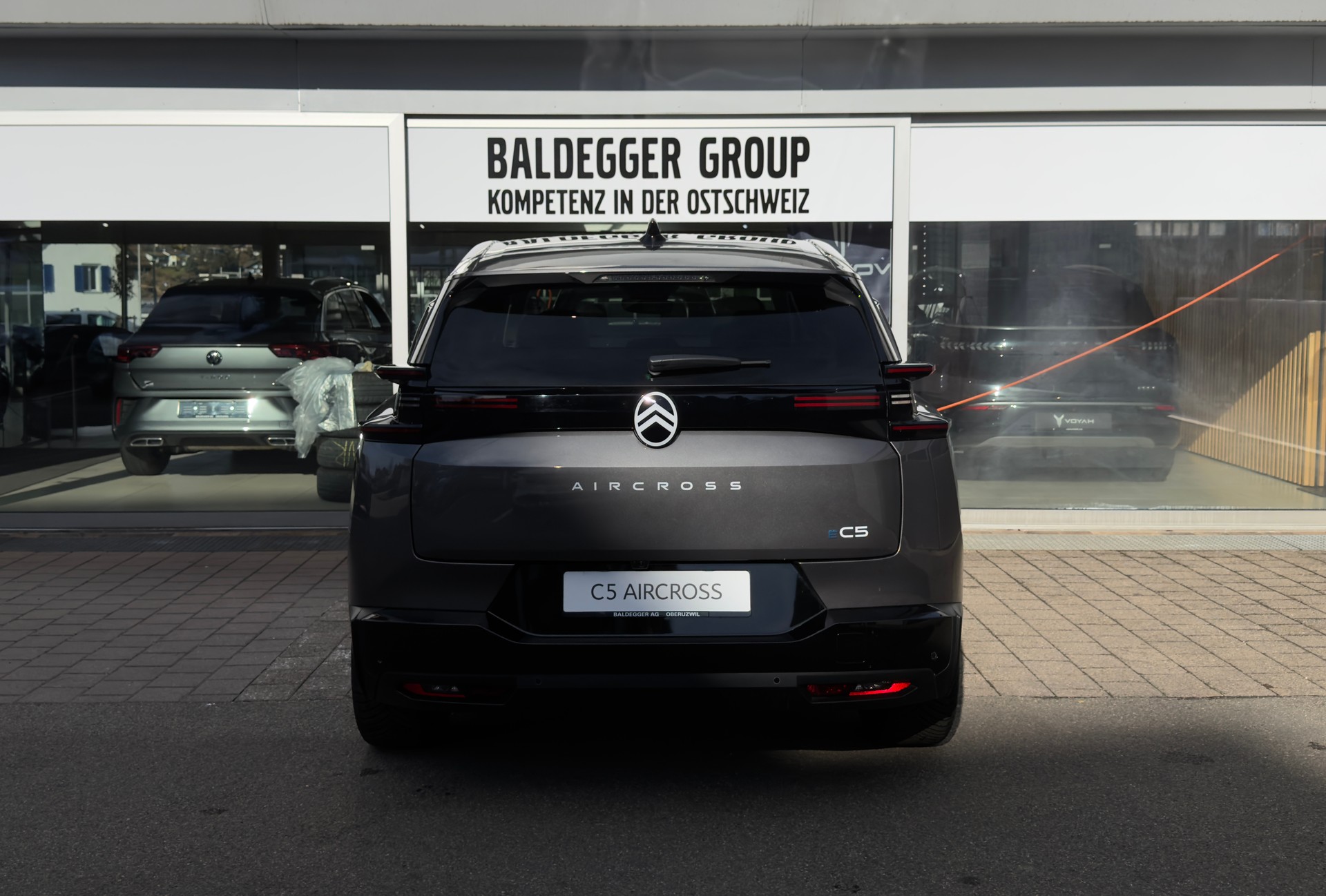 CITROEN E-C5 Aircross 73 kWh Max-image-7