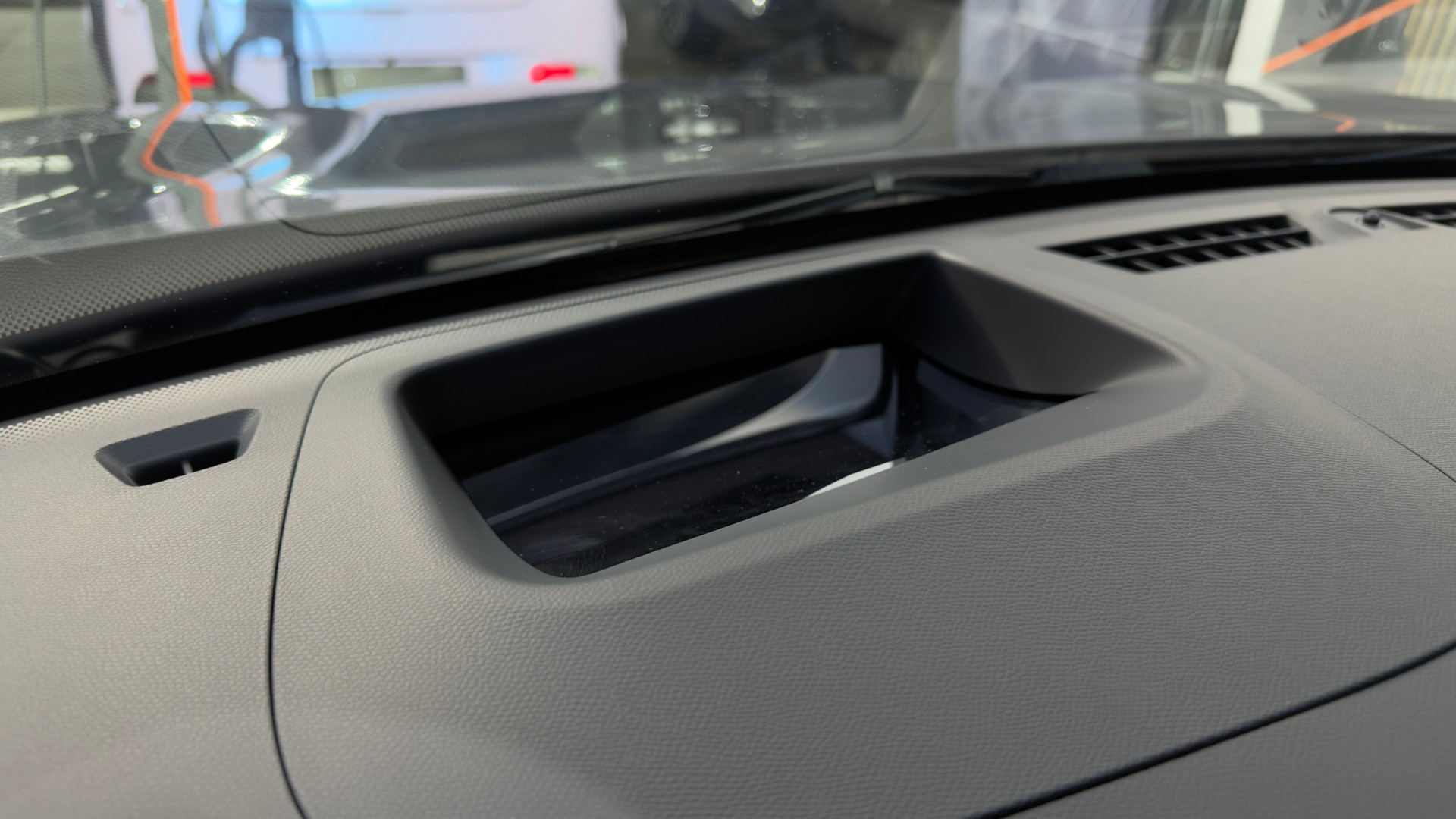 CITROEN E-C5 Aircross 73 kWh Max-image-12