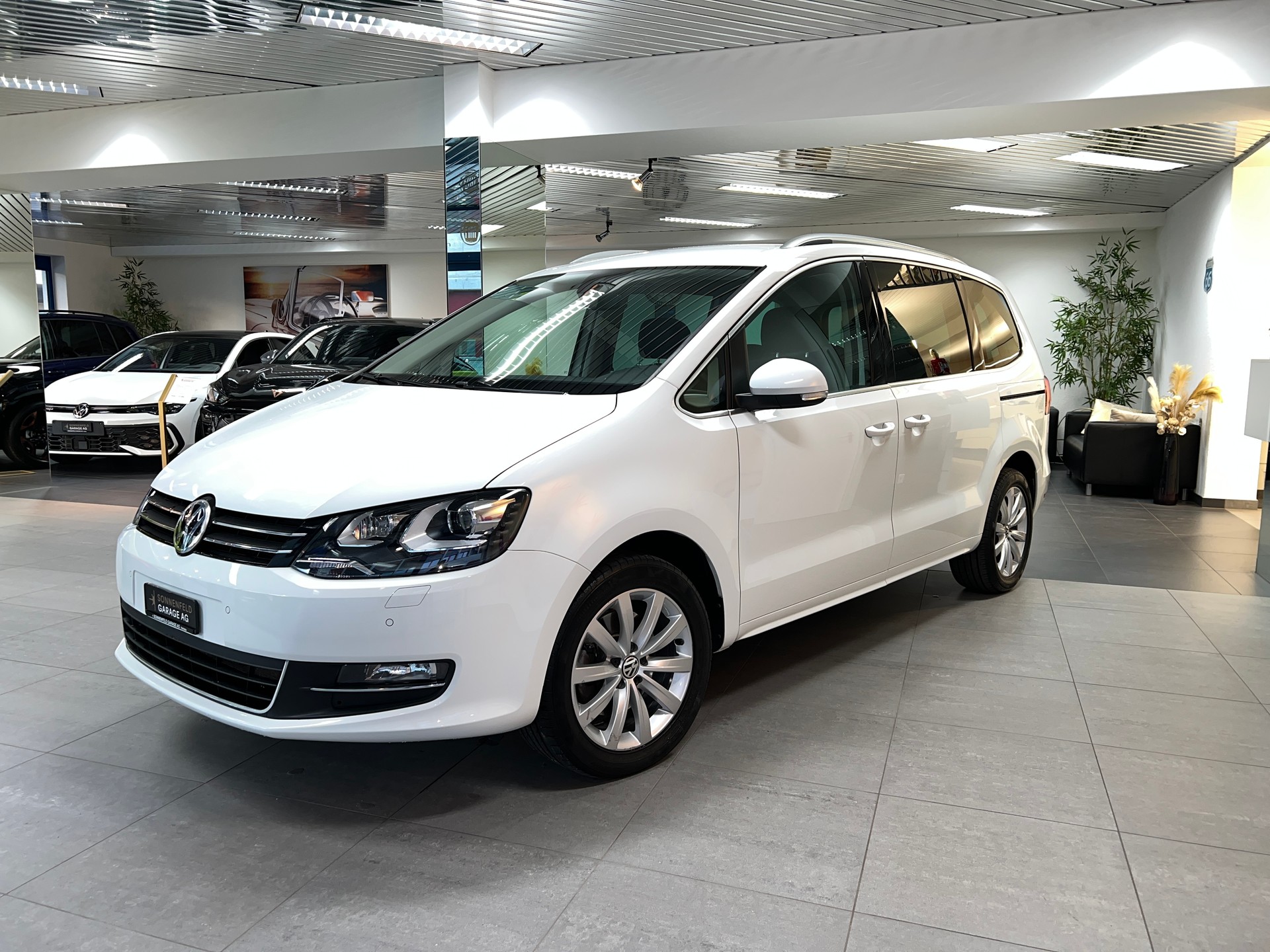 VW Sharan 2.0 TDI BMT Highline 4Motion DSG-showroom-element-3