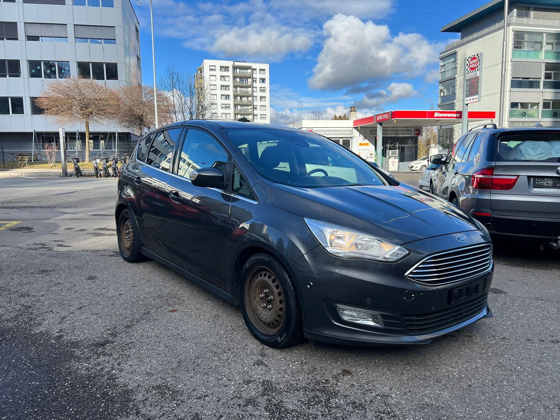 FORD C-Max 1.5 SCTi Titanium-image-2