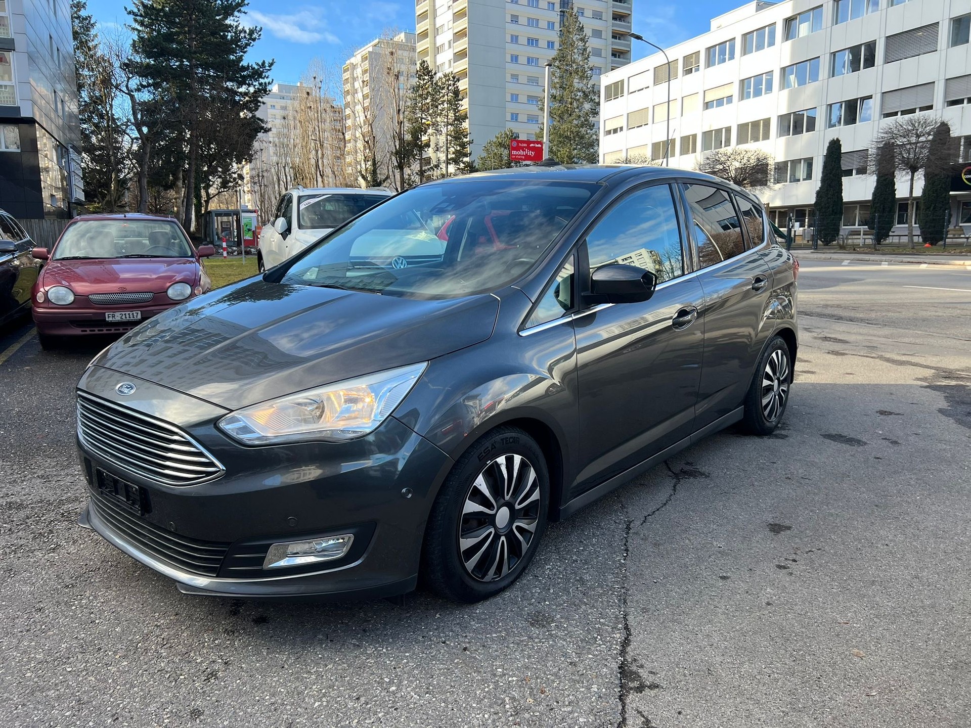 FORD C-Max 1.5 SCTi Titanium